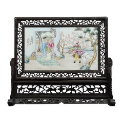 Chinese Porcelain Table Top Screen