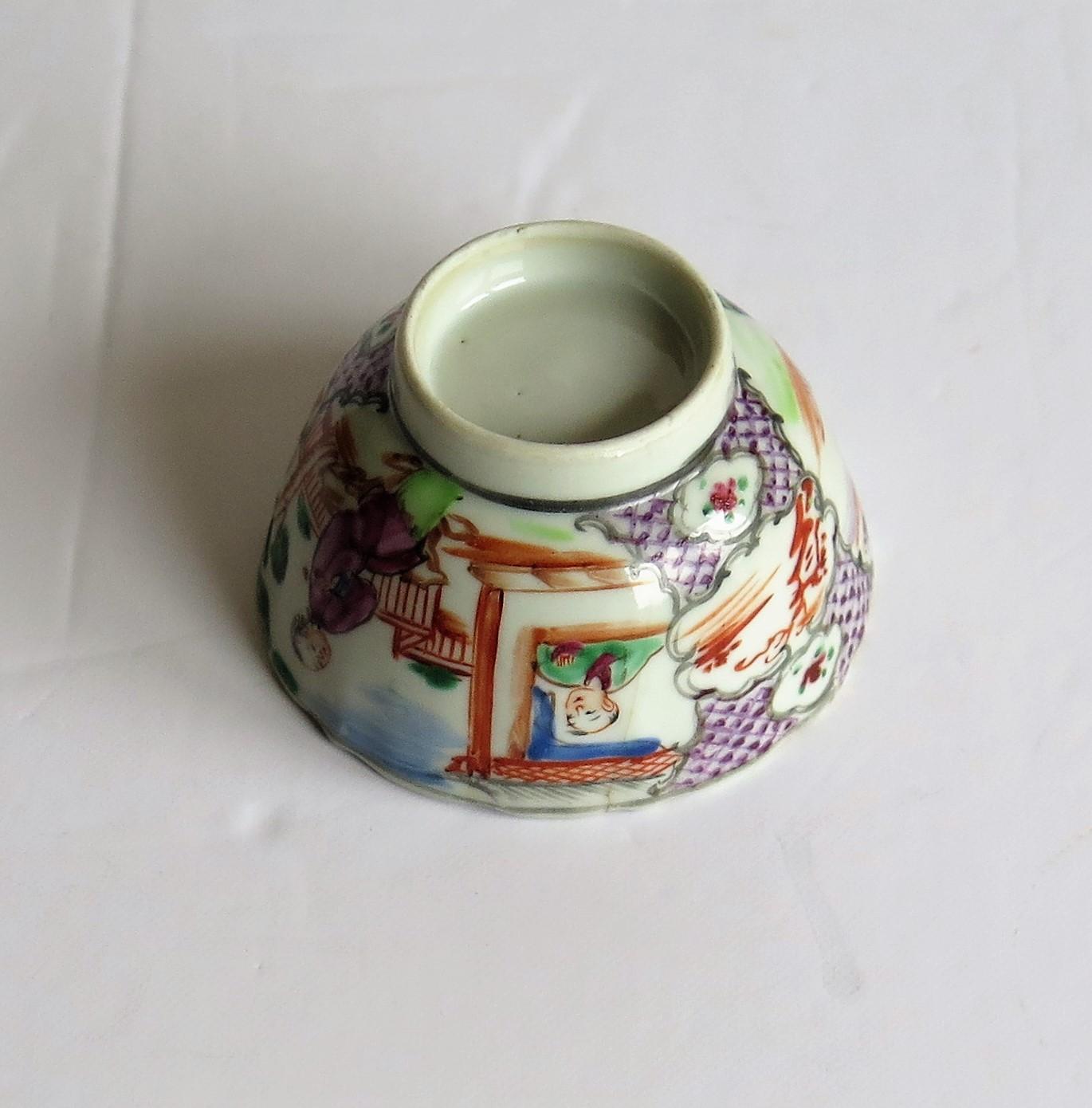 Chinese Porcelain Tea Bowl Hand Painted Famille Rose, Qing Qianlong, circa 1760 9