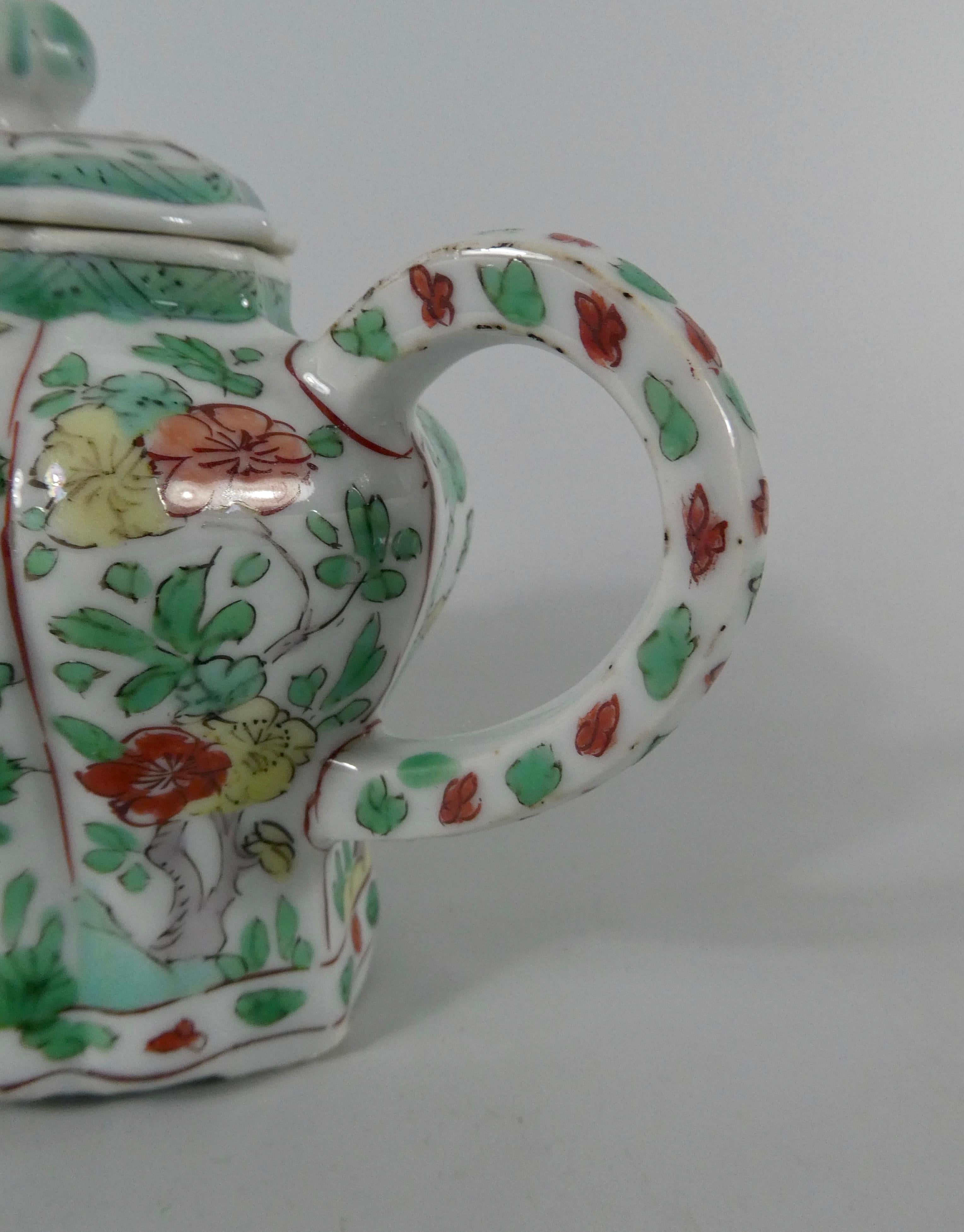 Chinesisches Porzellan Teekanne & Deckel:: Famille Verte:: um 1700:: Kangxi-Periode 6