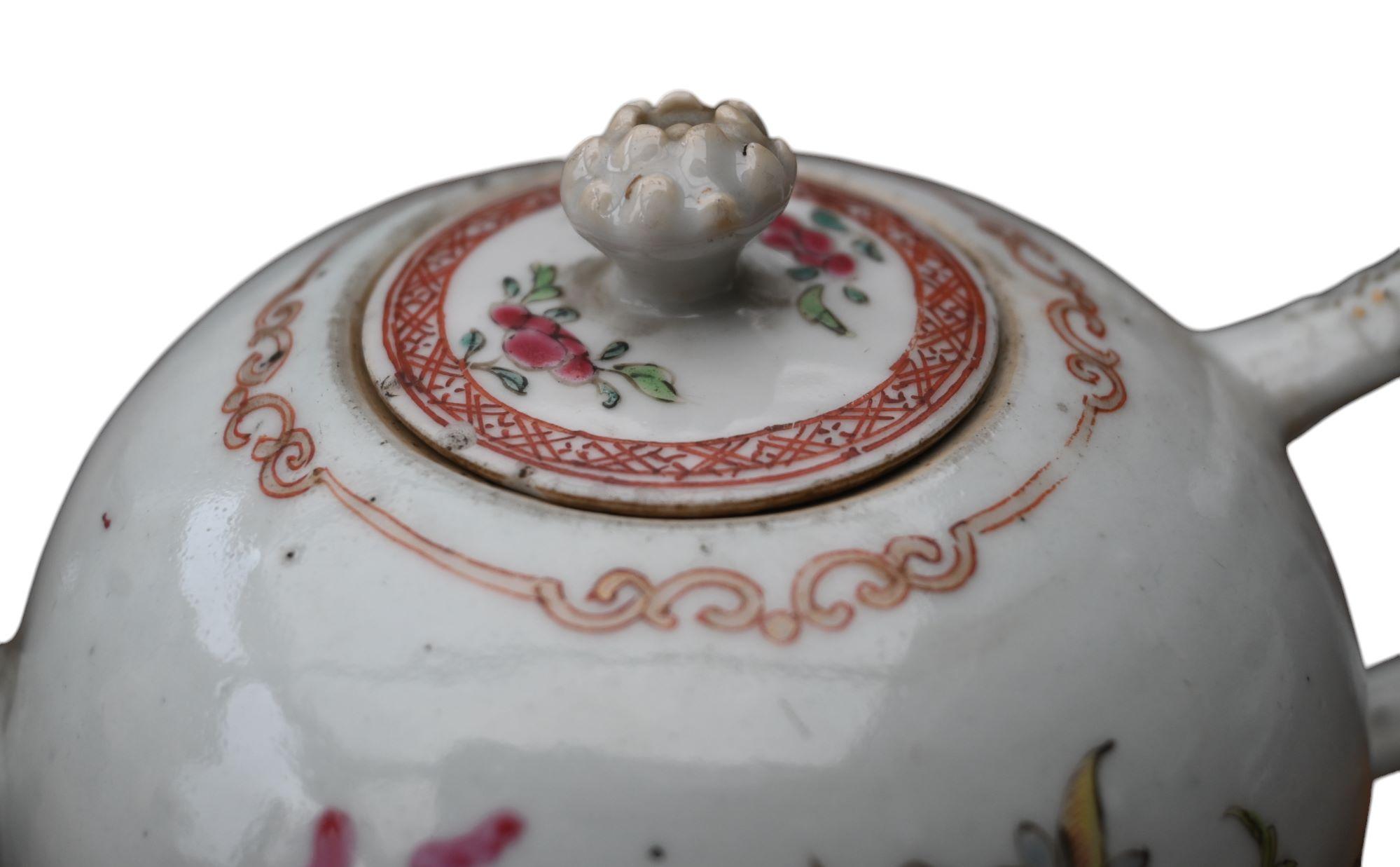 18th Century and Earlier Chinese Porcelain Teapot , Famille Rose, 18th Century, Qianlong period For Sale