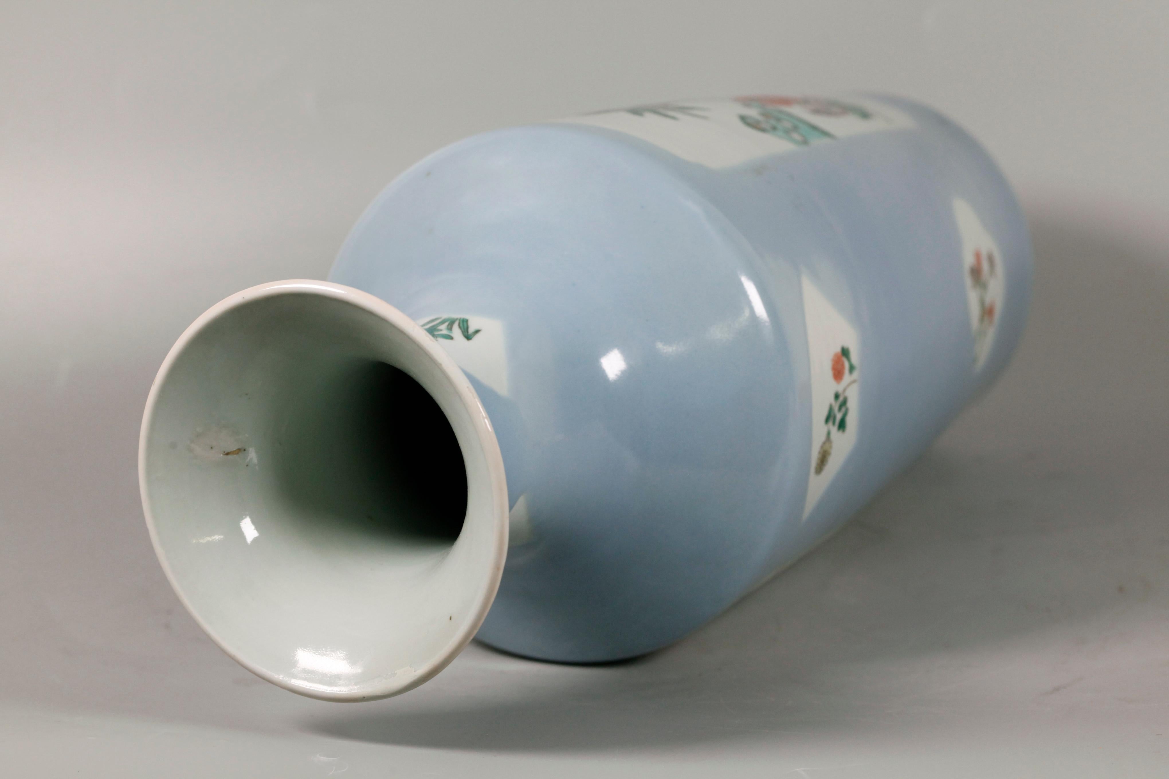 Porcelain Chinese porcelain vase, 19th c. For Sale