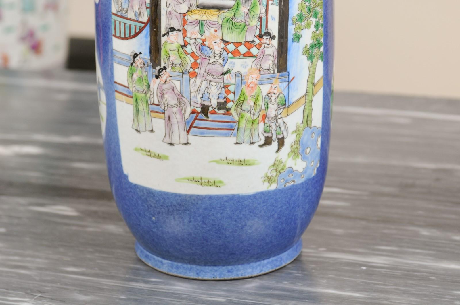 20th Century Chinese Porcelain Vase For Sale