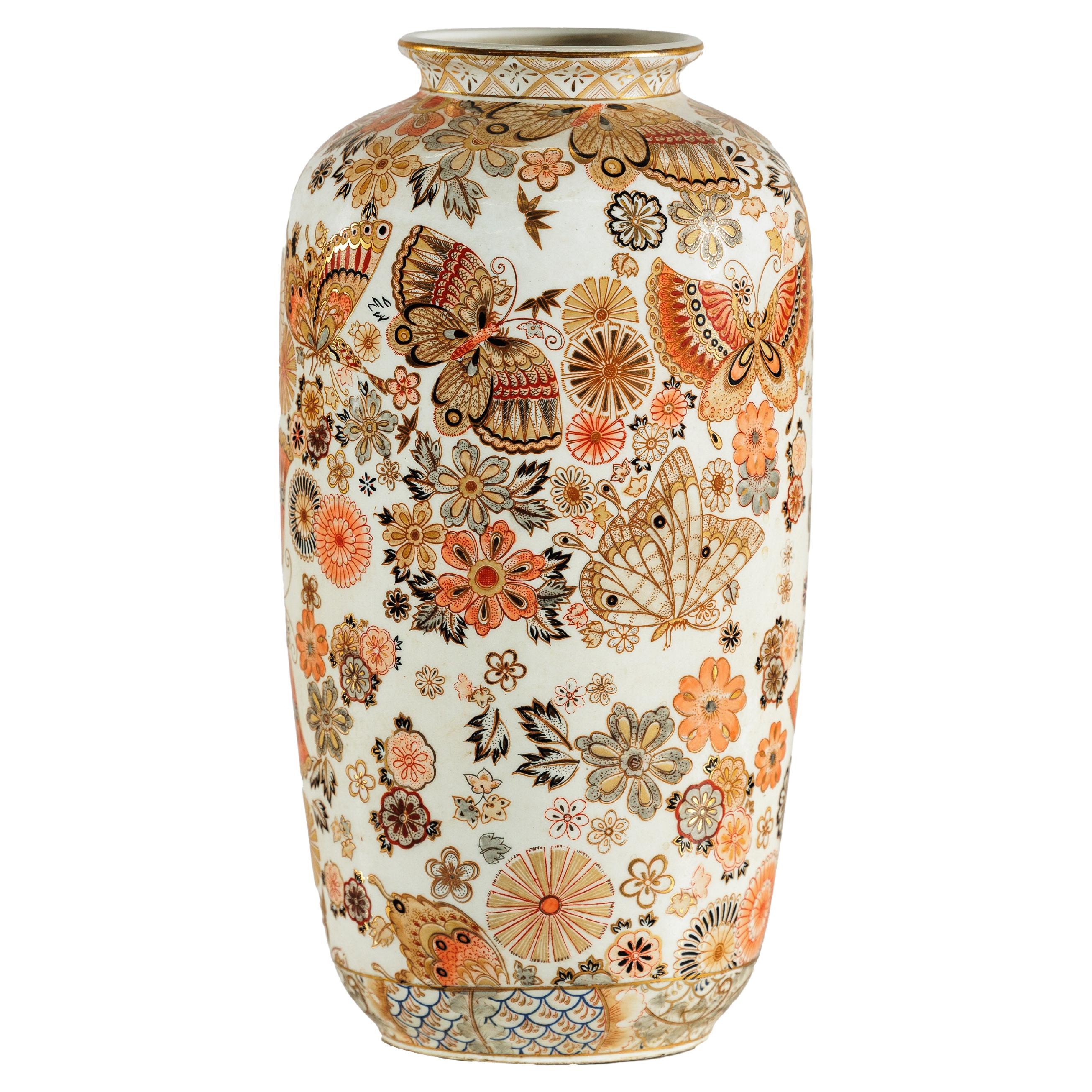 Chinese Porcelain Vase in Japanese Kutani Style with Butterfly and Floral Motifs For Sale