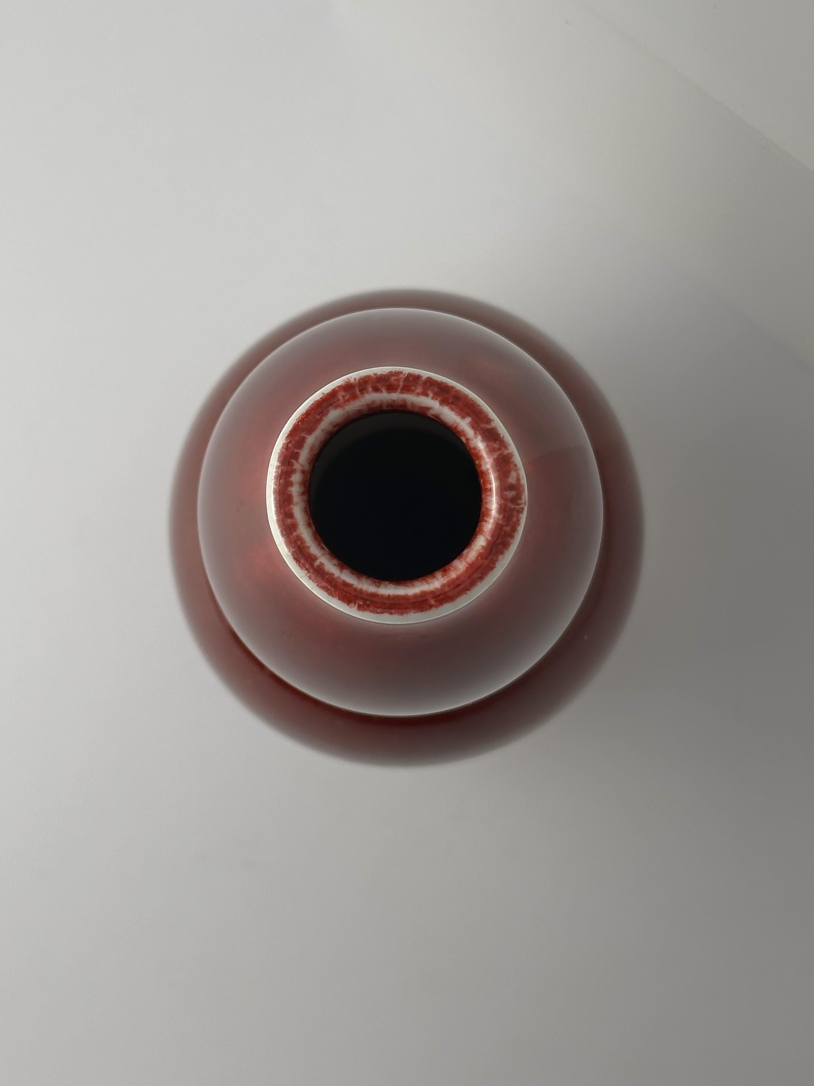 Cinese Vaso di porcellana cinese, piccolo, a doppia zucca Sang de Boeuf Oxblood c.1960 Cina in vendita