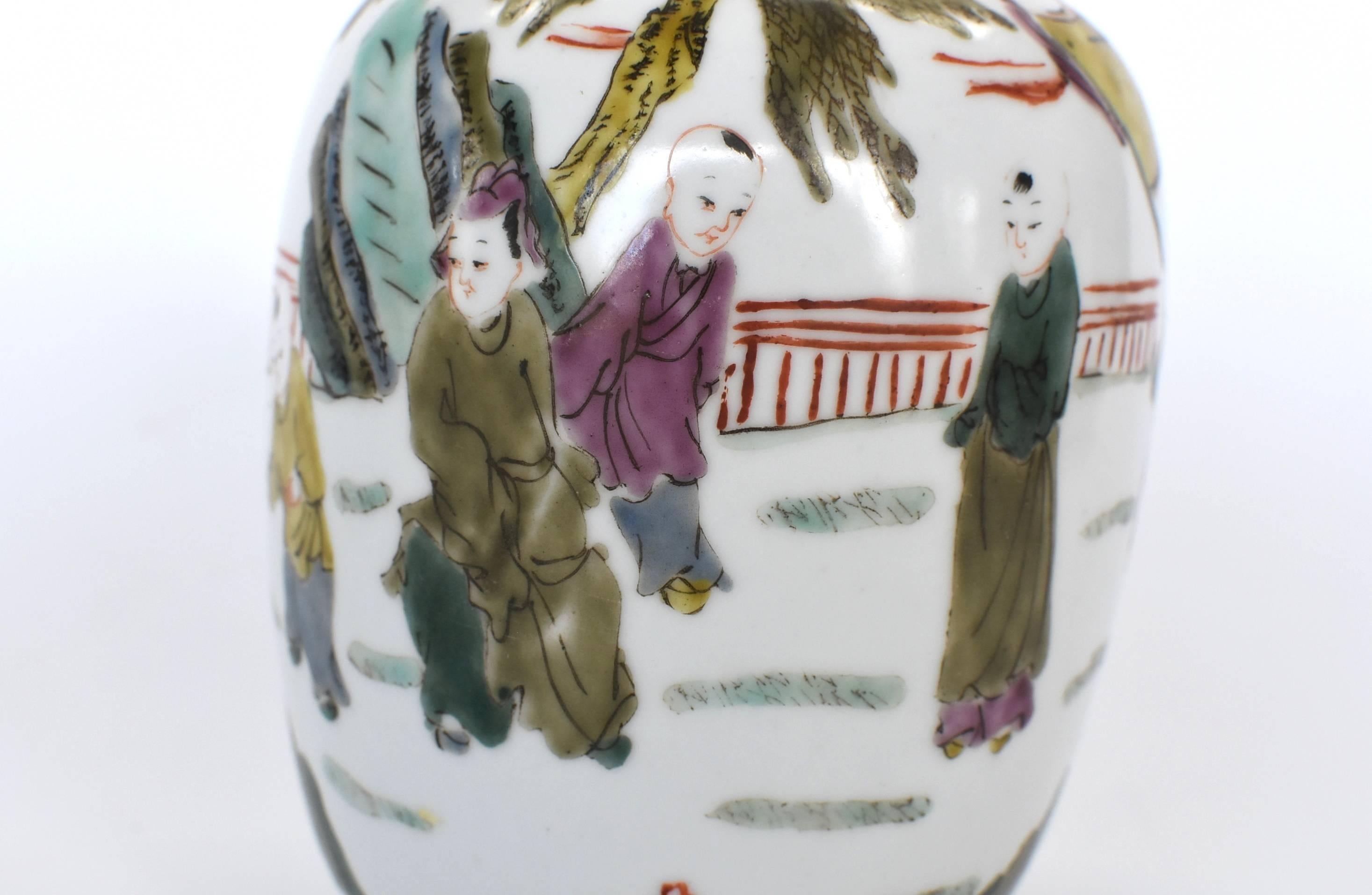 Chinese Porcelain Vase, Republic Era, with Maker's Mark 11