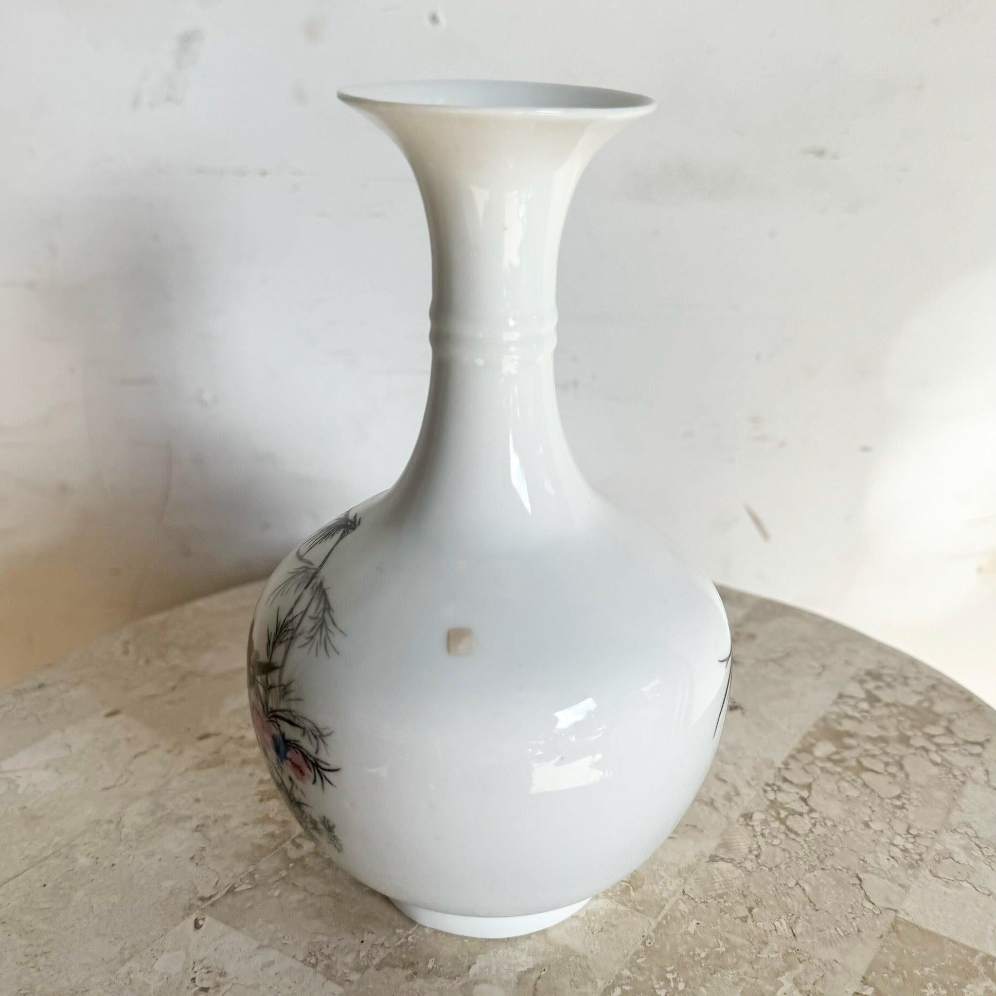 Vaso cinese di porcellana bianca e rossa In condizioni buone in vendita a Delray Beach, FL