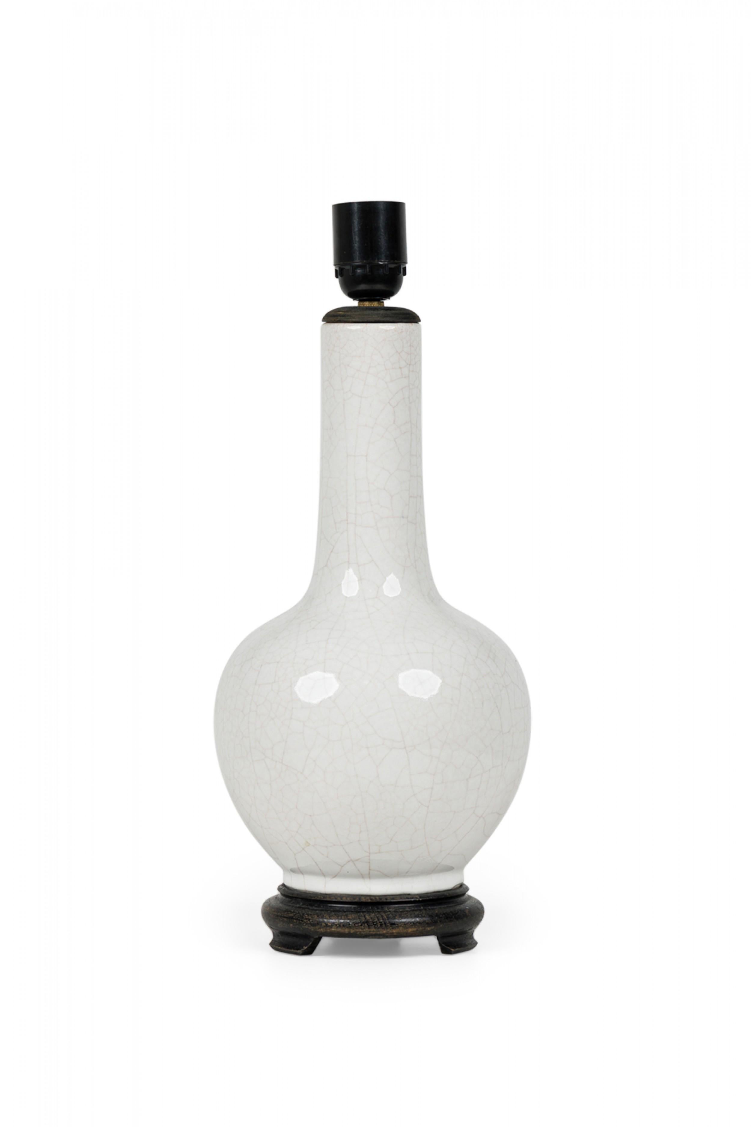 Metal Chinese Porcelain White Crackle Glazed Table Lamp on Carved Wood Base