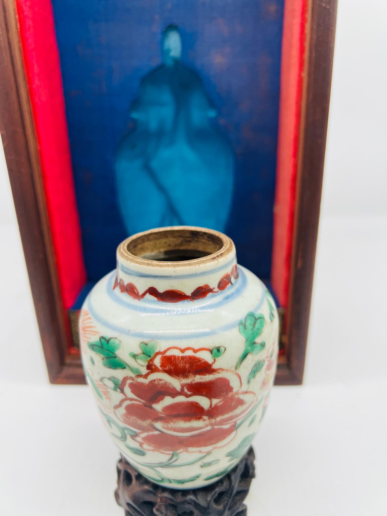 19th Century Chinese Porcelain Wucai Vase W/ Rosewood & Jade 19th C., Or Earlier In Display For Sale