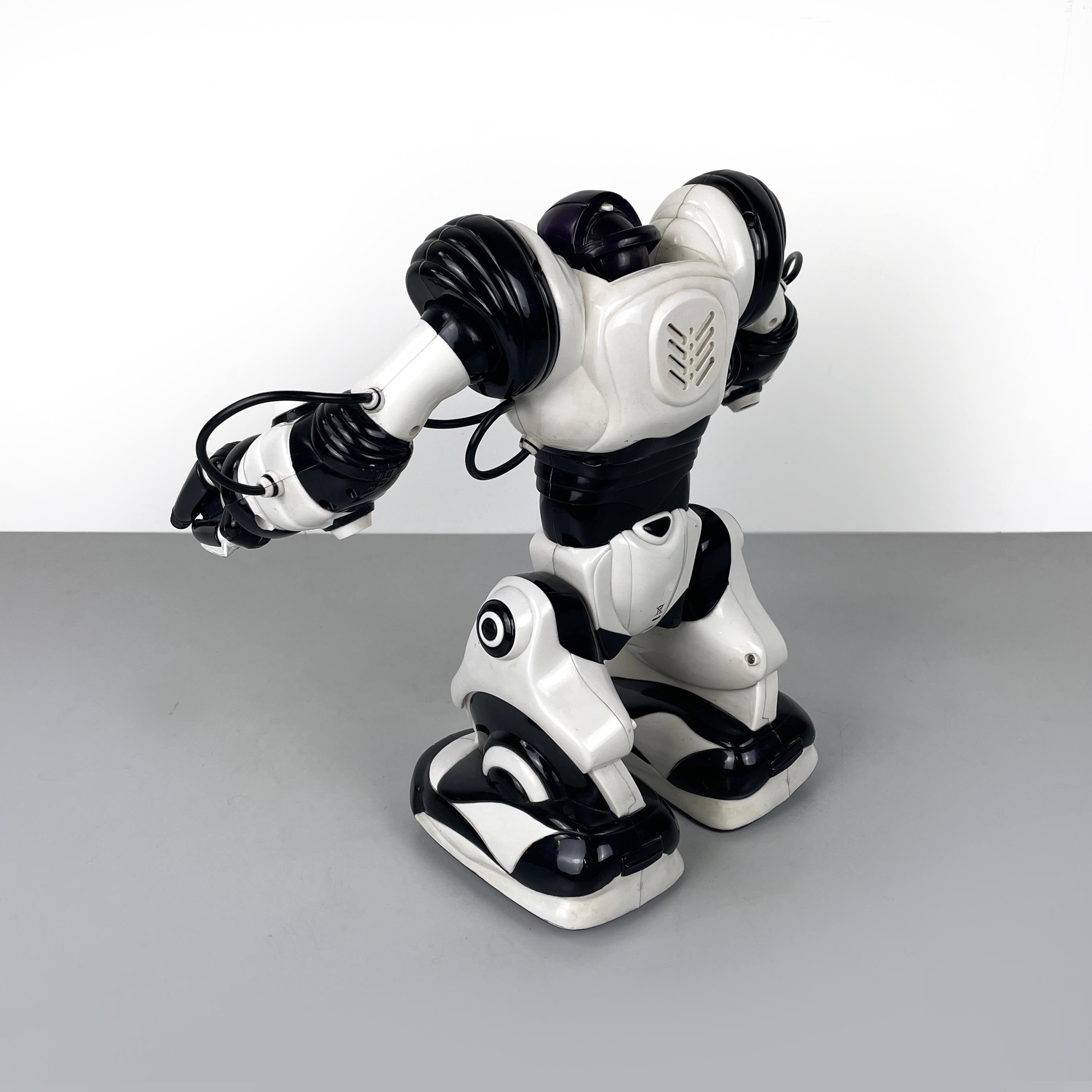 jouet robot annee 2000