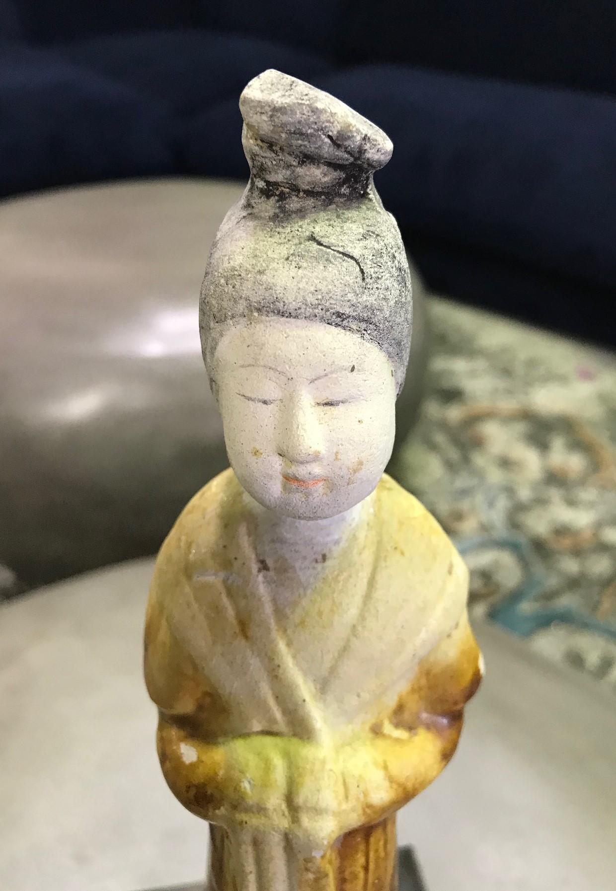 Chinese Pottery Ceramic Glazed Mud Figure of Court Lady Tang Dynasty with Stand For Sale 7
