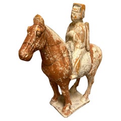 Cheval et cavalier en poterie chinoise, dynastie Tang