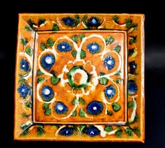 Chinese San Cai Terracotta Plate Chrysanthemum
