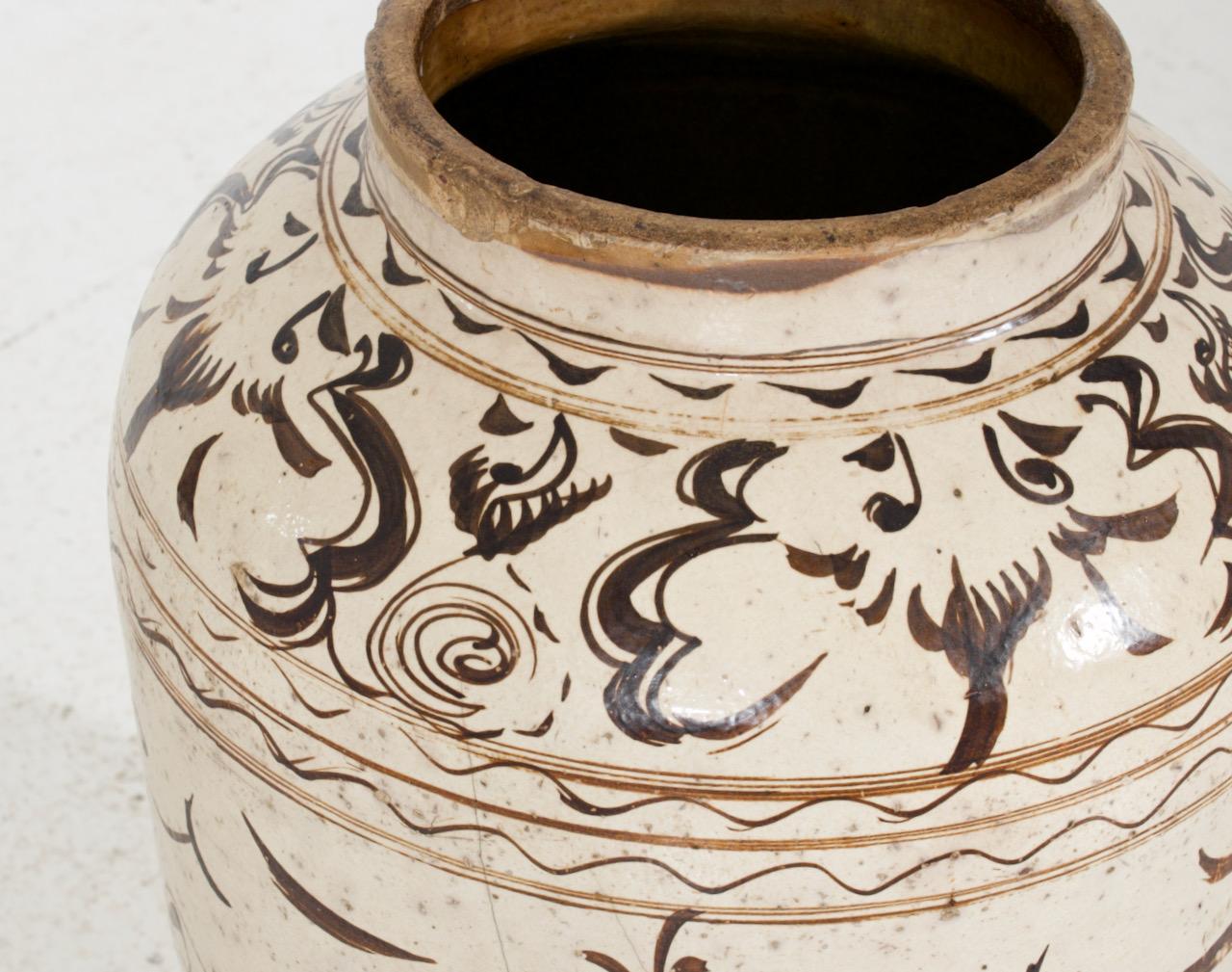 Terracotta Ceramica cinese con decorazioni, 15/16° secolo in vendita
