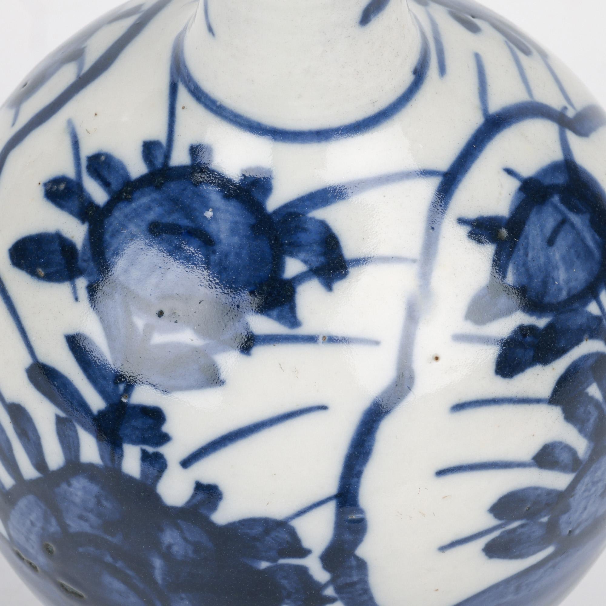 Glazed Chinese Provincial Onion Shape Porcelain Bottle Vase For Sale