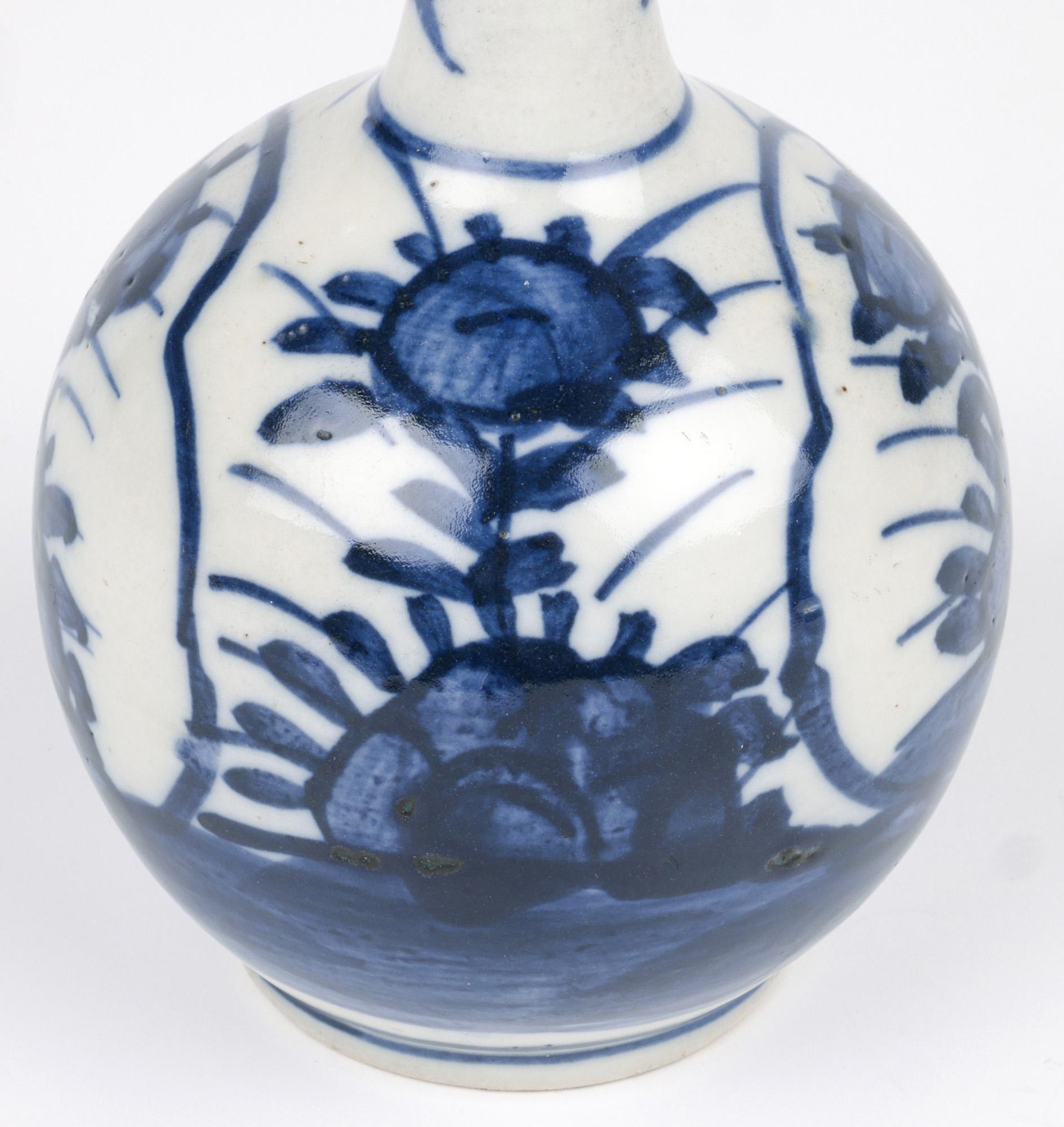 Chinese Provincial Onion Shape Porcelain Bottle Vase For Sale 1