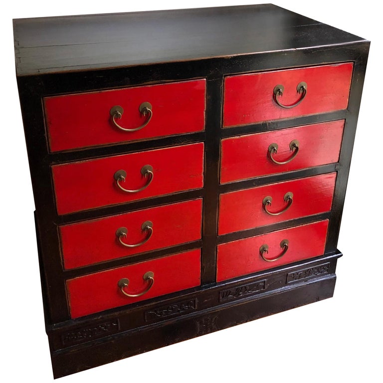 Chinese Provincial Red and Black Lacquered 8Drawer Chest For Sale at