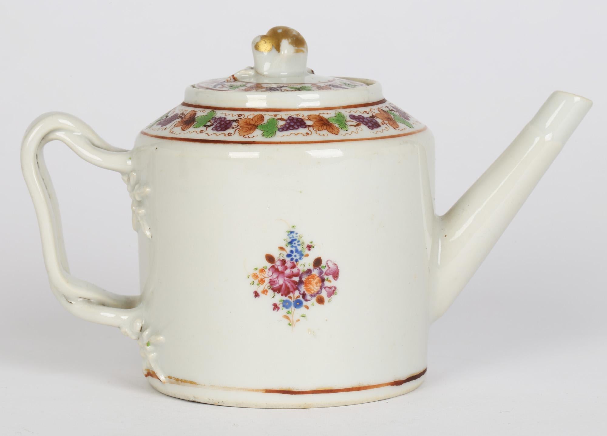 Chinese Qianlong Porcelain Floral Painted Export Teapot For Sale 5