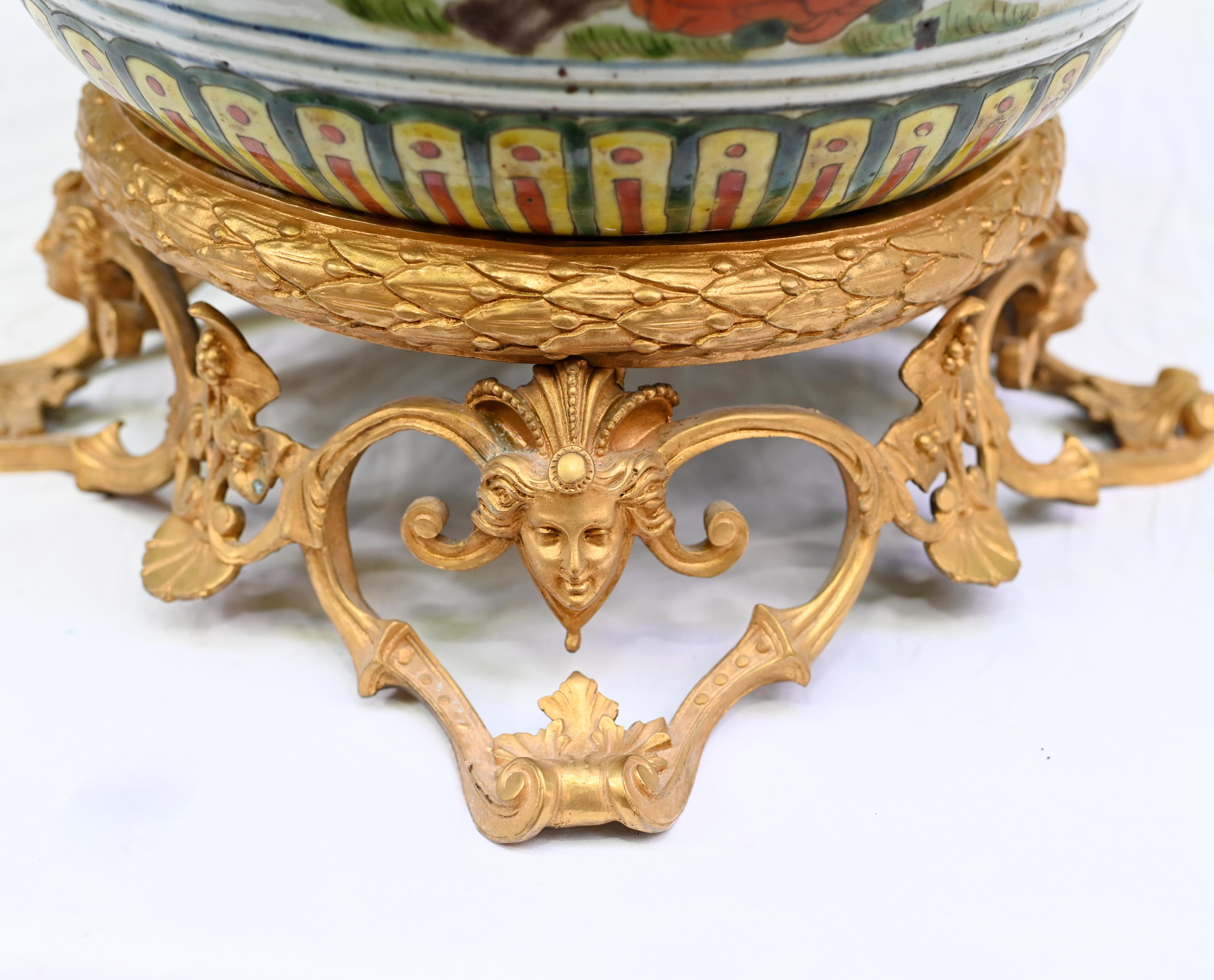 Chinese Qianlong Porcelain Urn French Gilt Mounts 1910 For Sale 4