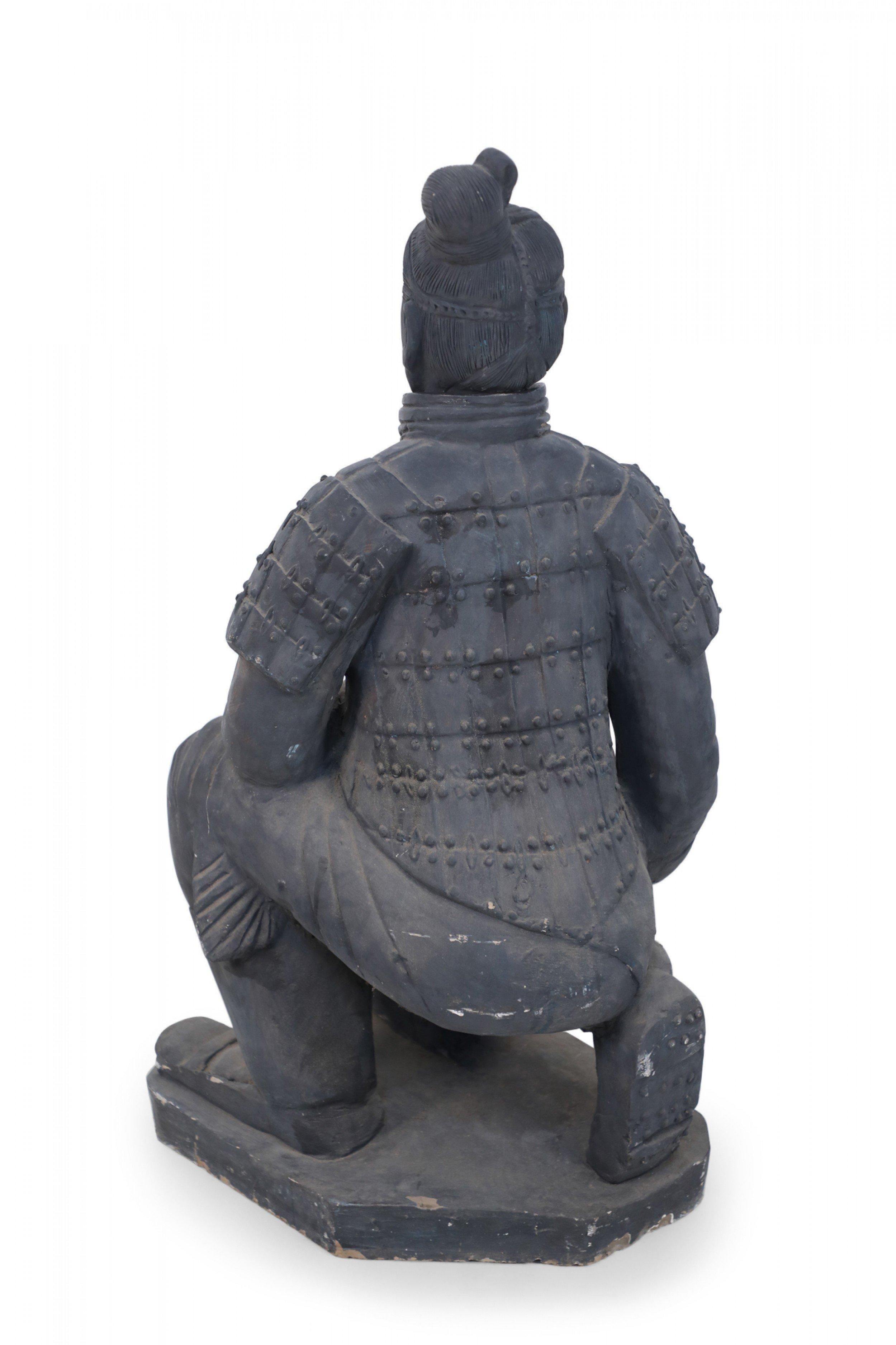Chinese Qin Dynasty Style Life-Size Kneeling Terracotta Soldier Statue For Sale 3