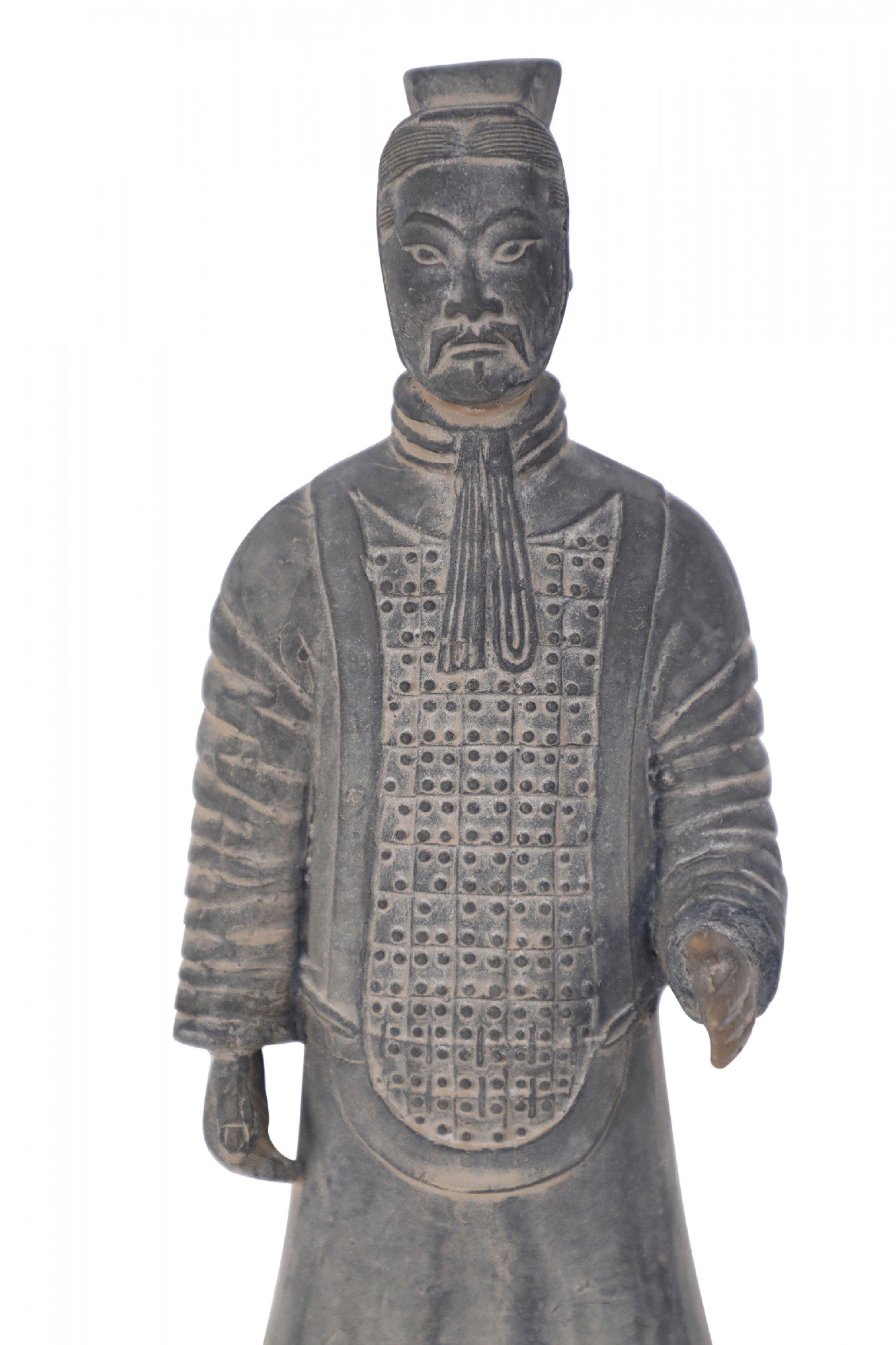 Guerriero di terracotta in stile mausoleo cinese Qin Shi Huang in vendita 1