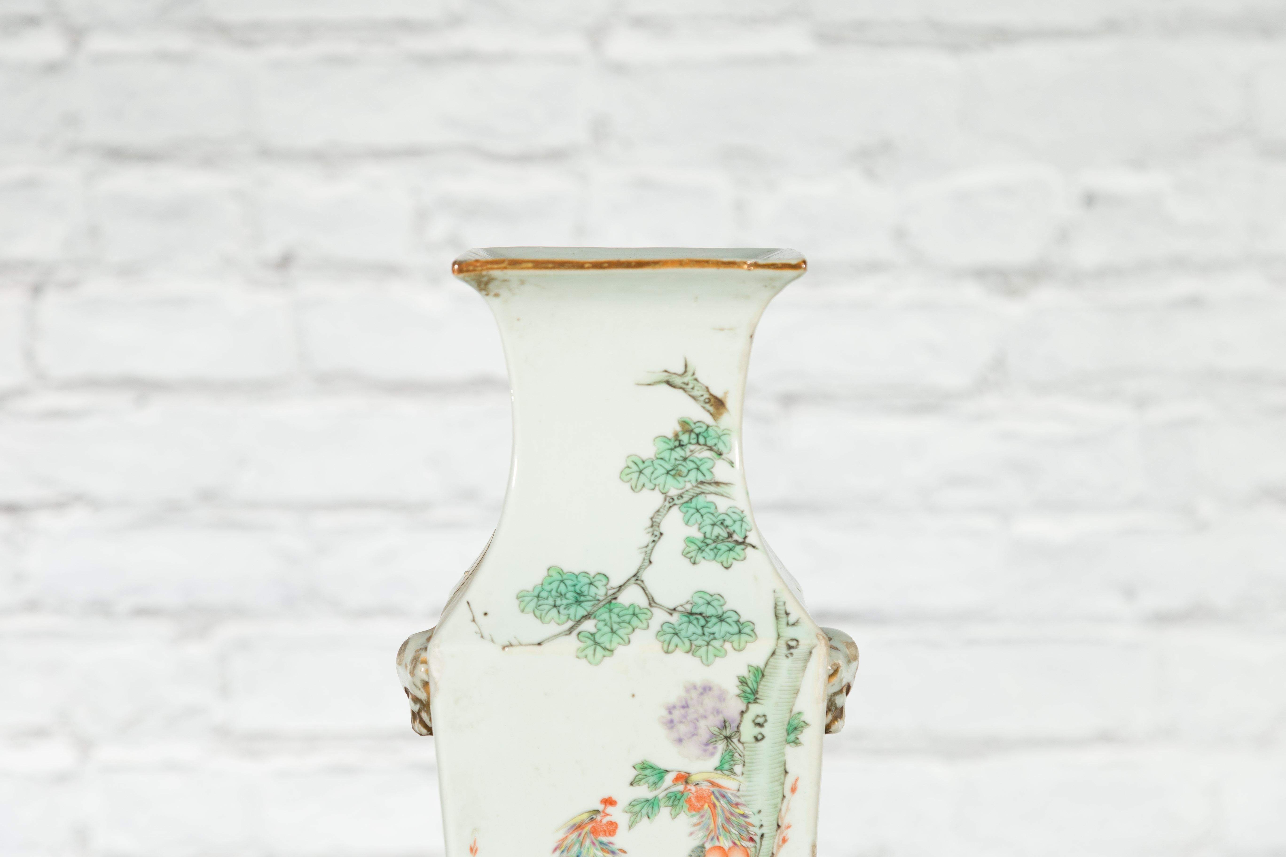 Chinese Qing 19th Century Altar Vase with Hand-Painted Flowers and Birds For Sale 1