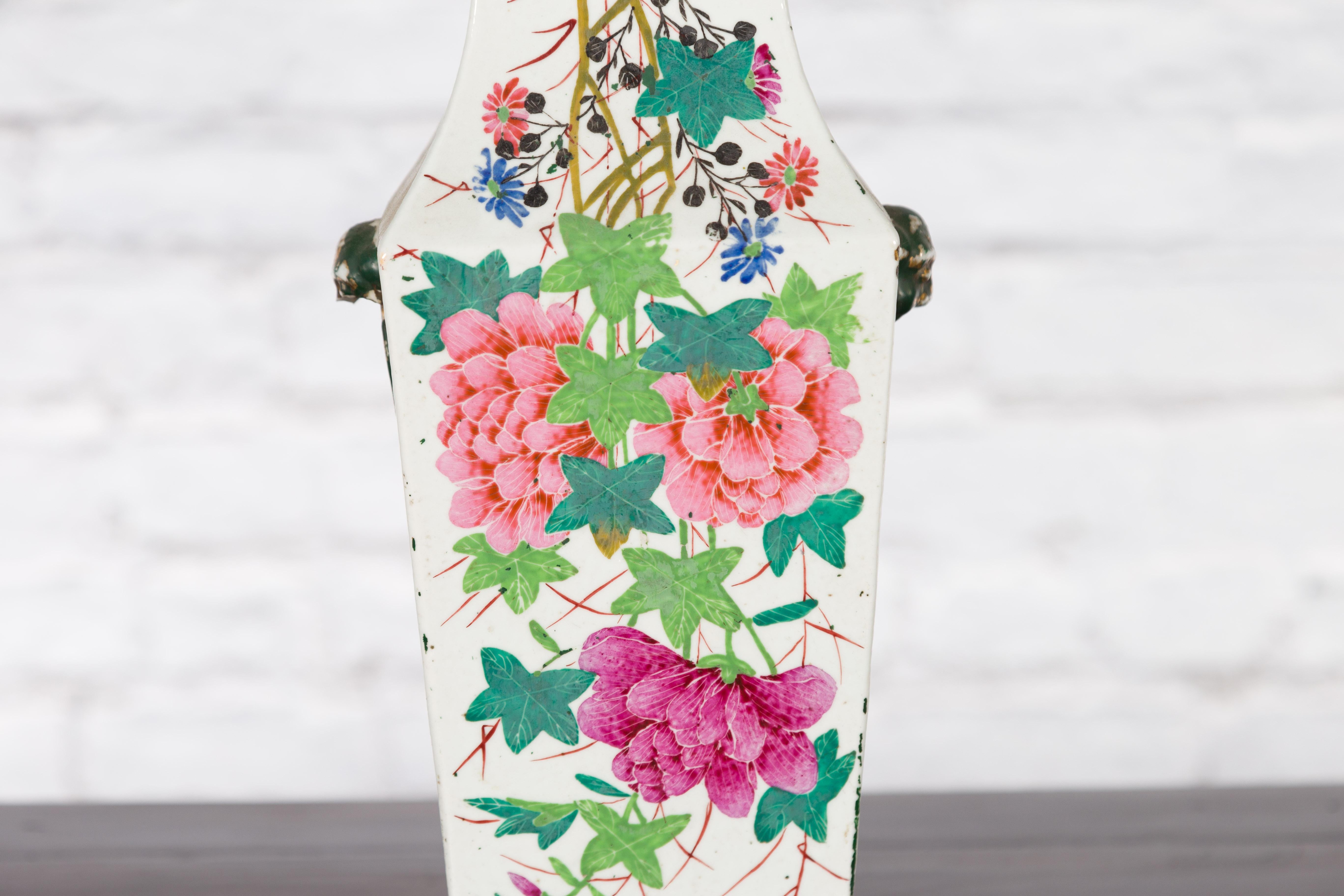Chinese Qing 19th Century Altar Vase with Hand-Painted Flowers and Calligraphy For Sale 1