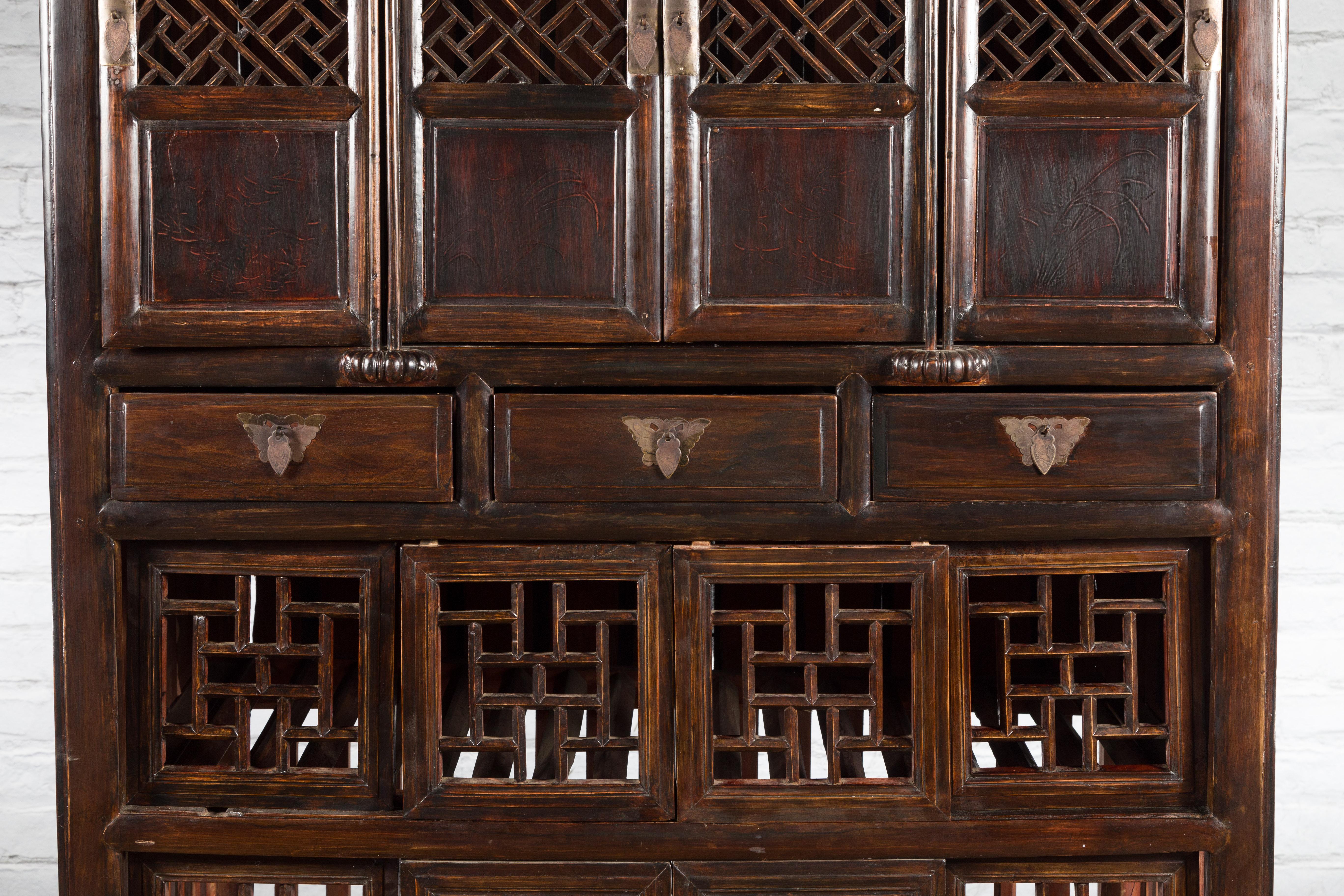 Chinese Qing 19th Century Brown Cabinet with Fretwork Doors and Three Drawers For Sale 3