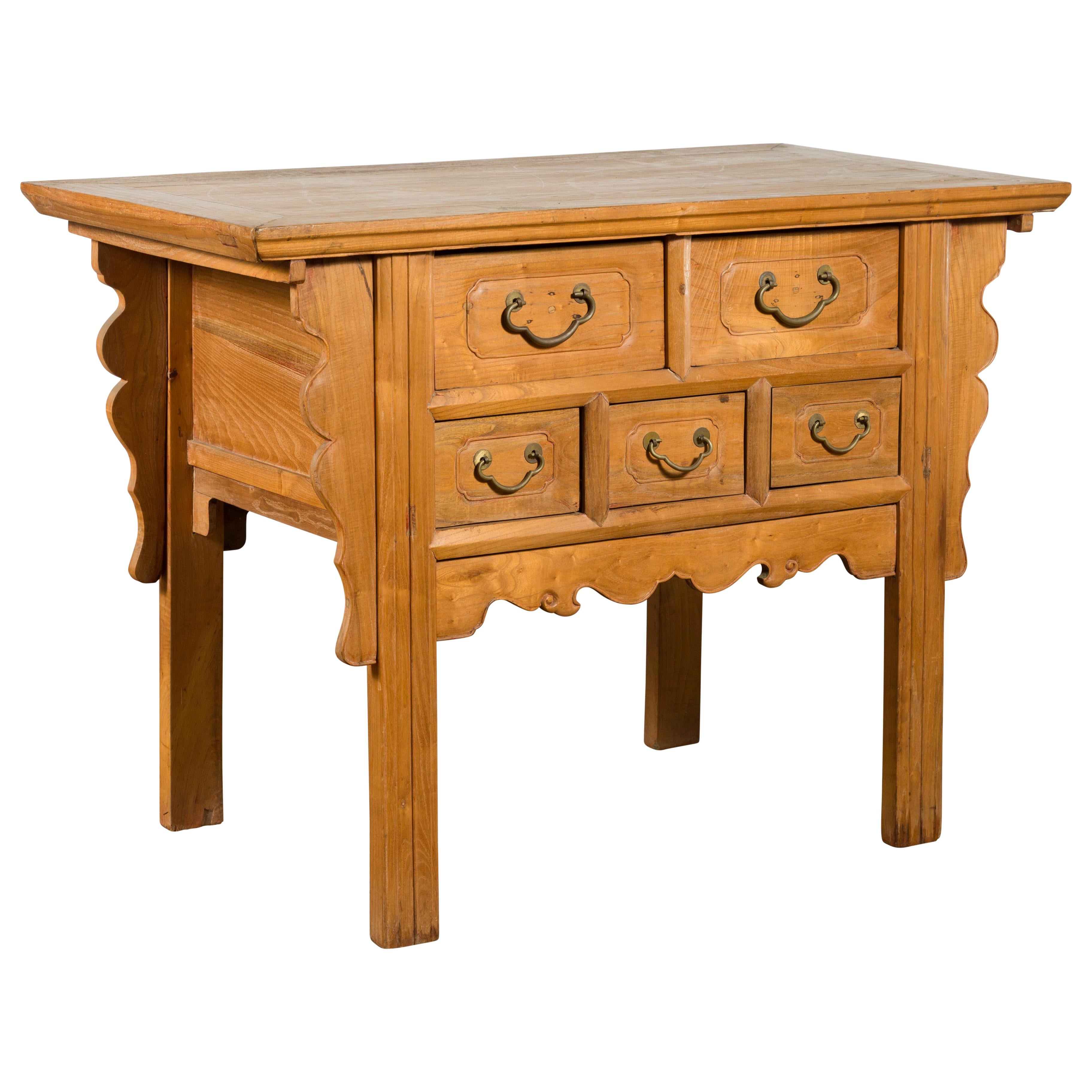 Chinese Qing 19th Century Side Table with Five Drawers and Carved Spandrels For Sale 14