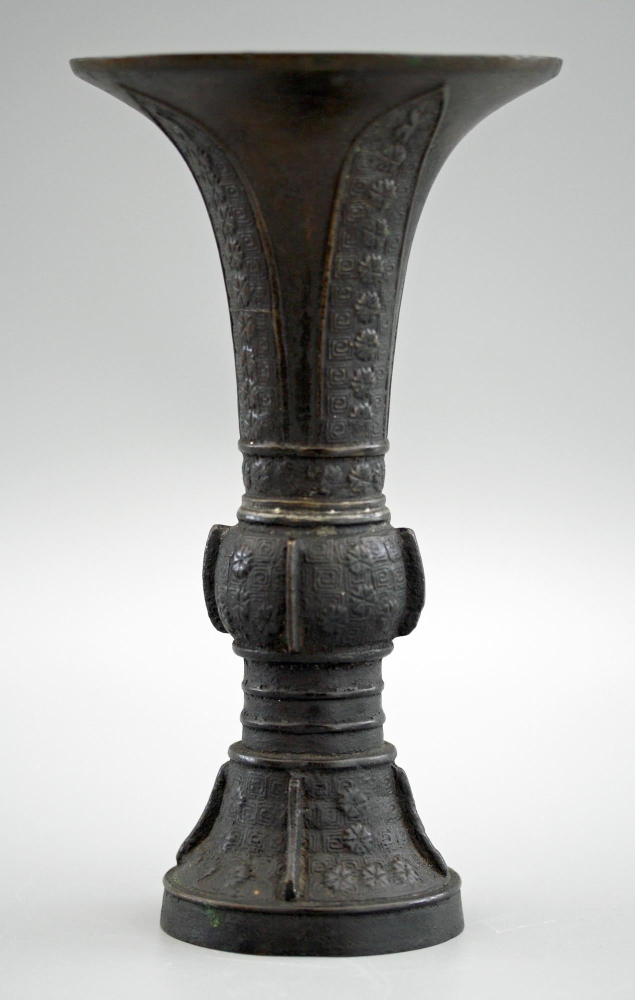 18th Century and Earlier Chinese Qing Archaic Style Floral Patterned Bronze Gu Vase