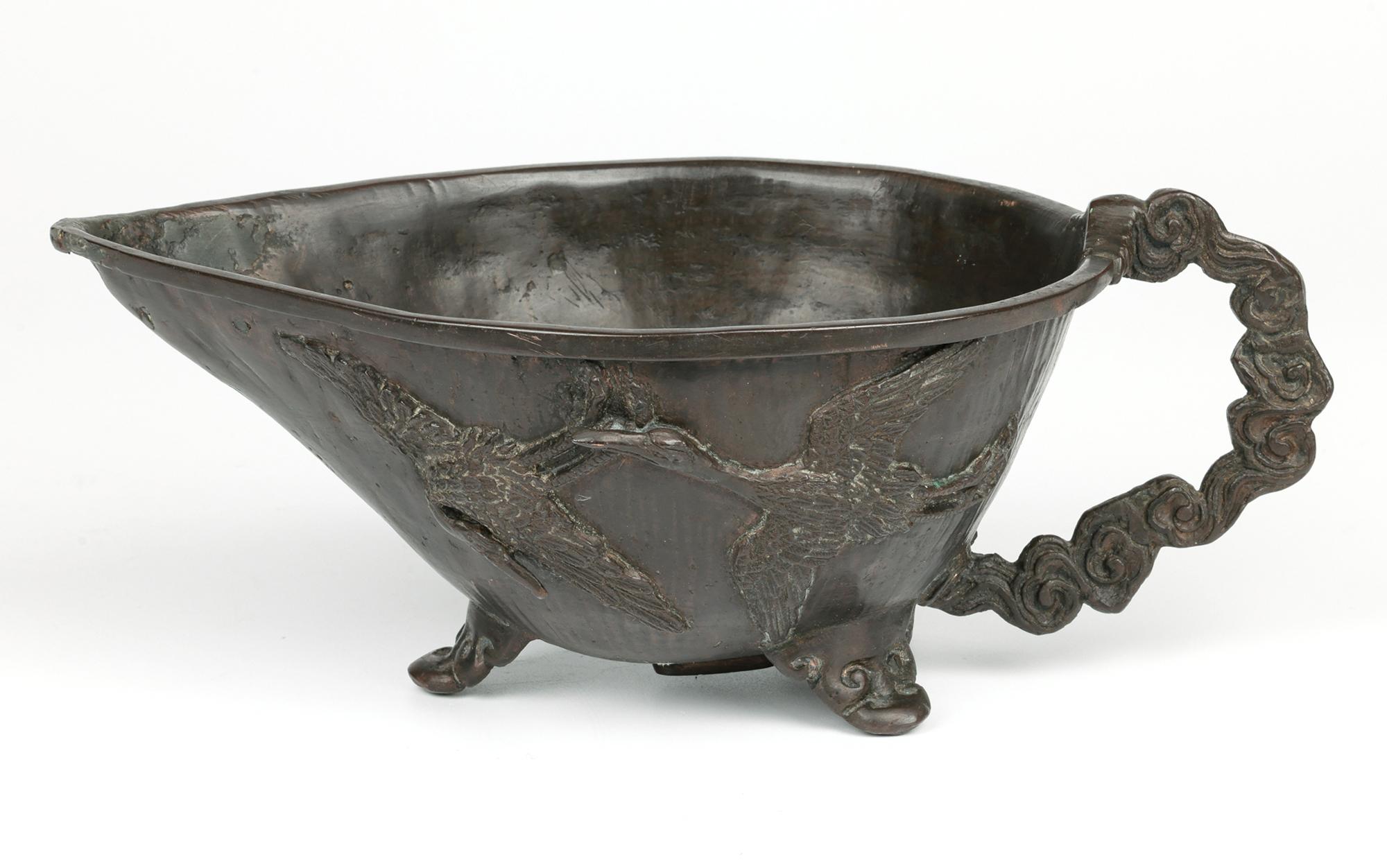 Barco chino Qing de bronce para salsas con grullas voladoras en venta 8