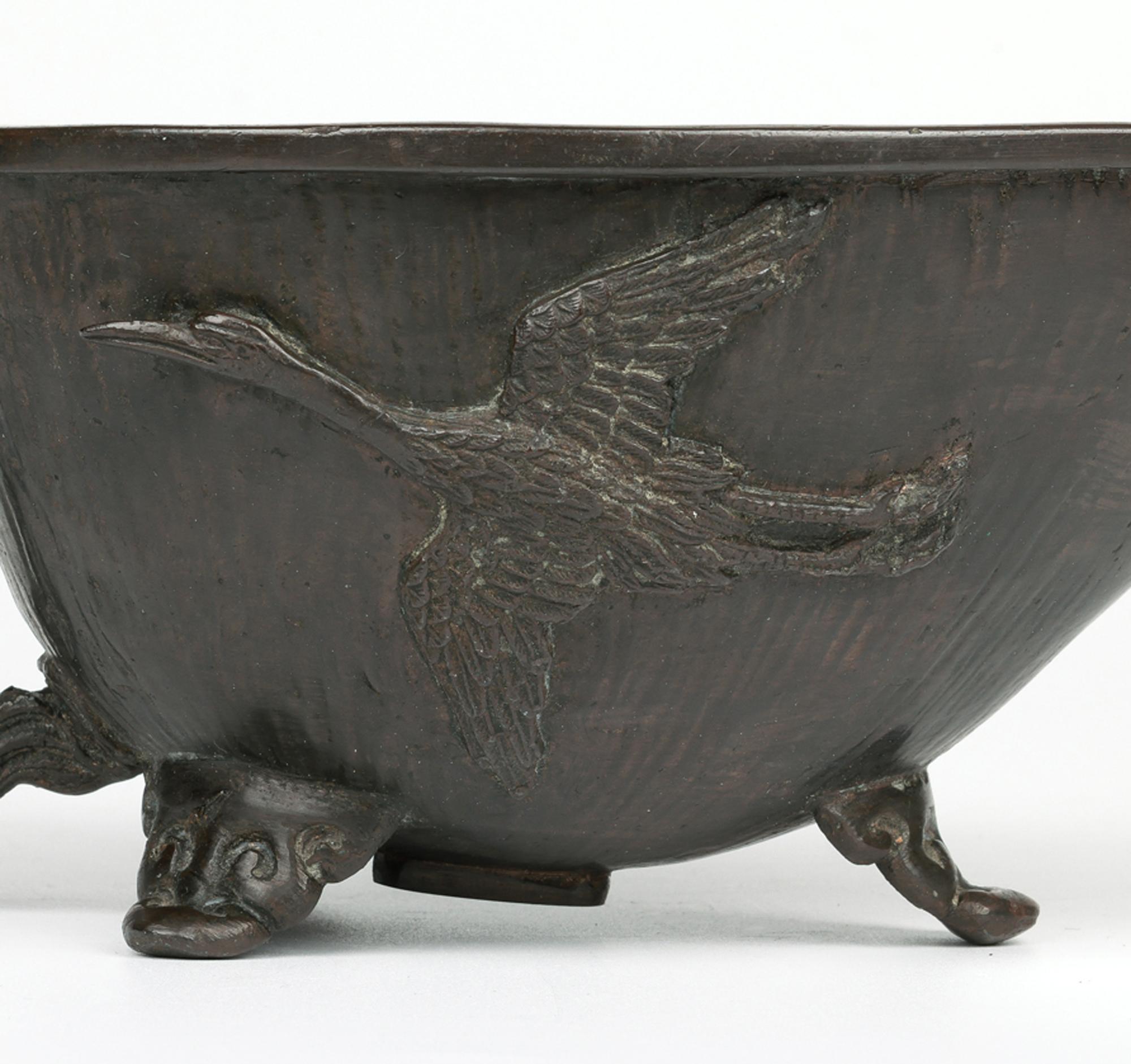 Barco chino Qing de bronce para salsas con grullas voladoras Hecho a mano en venta