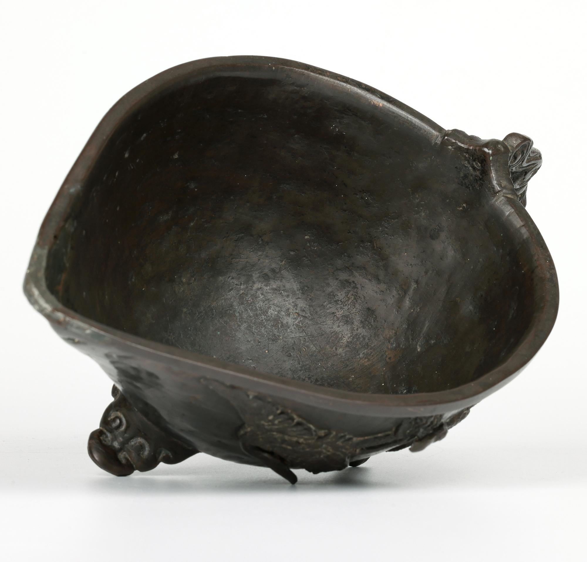 Barco chino Qing de bronce para salsas con grullas voladoras Bronce en venta