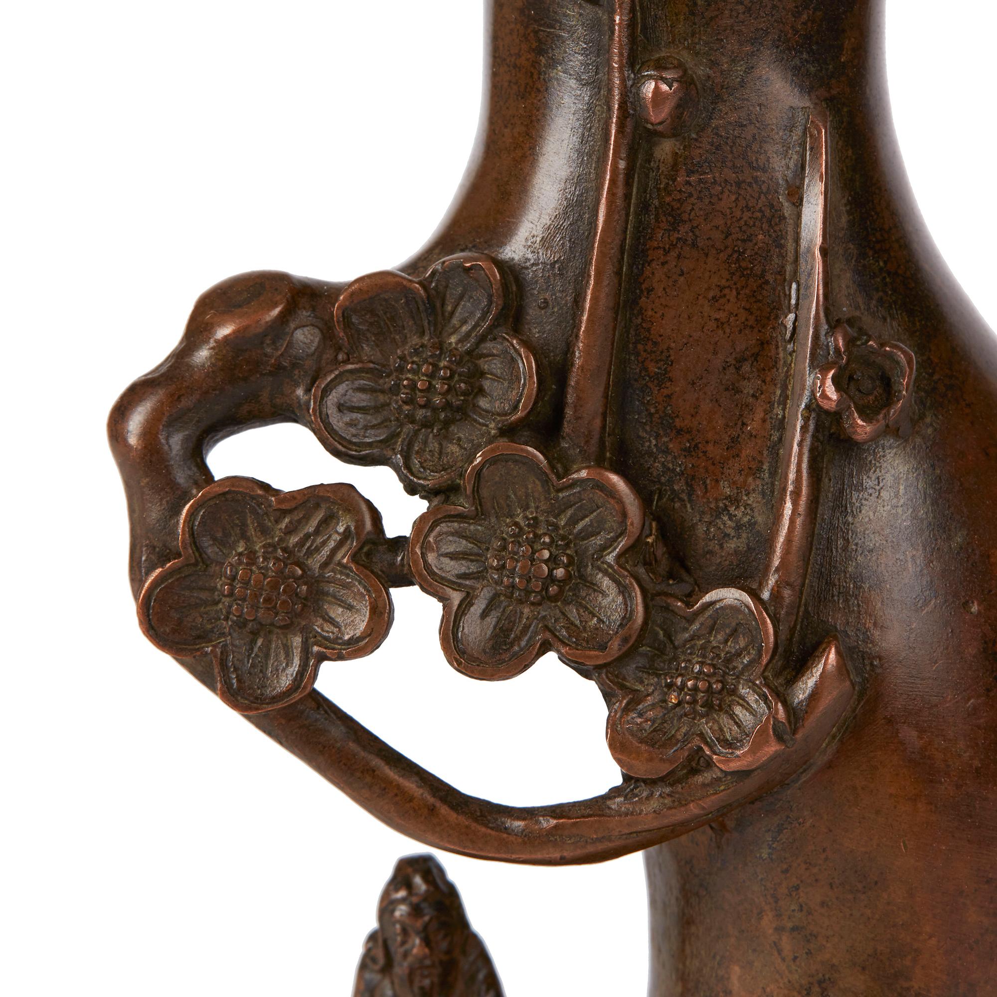 Chinese Qing Bronze Vase with Bronze Horse & Rider, 19th Century 2