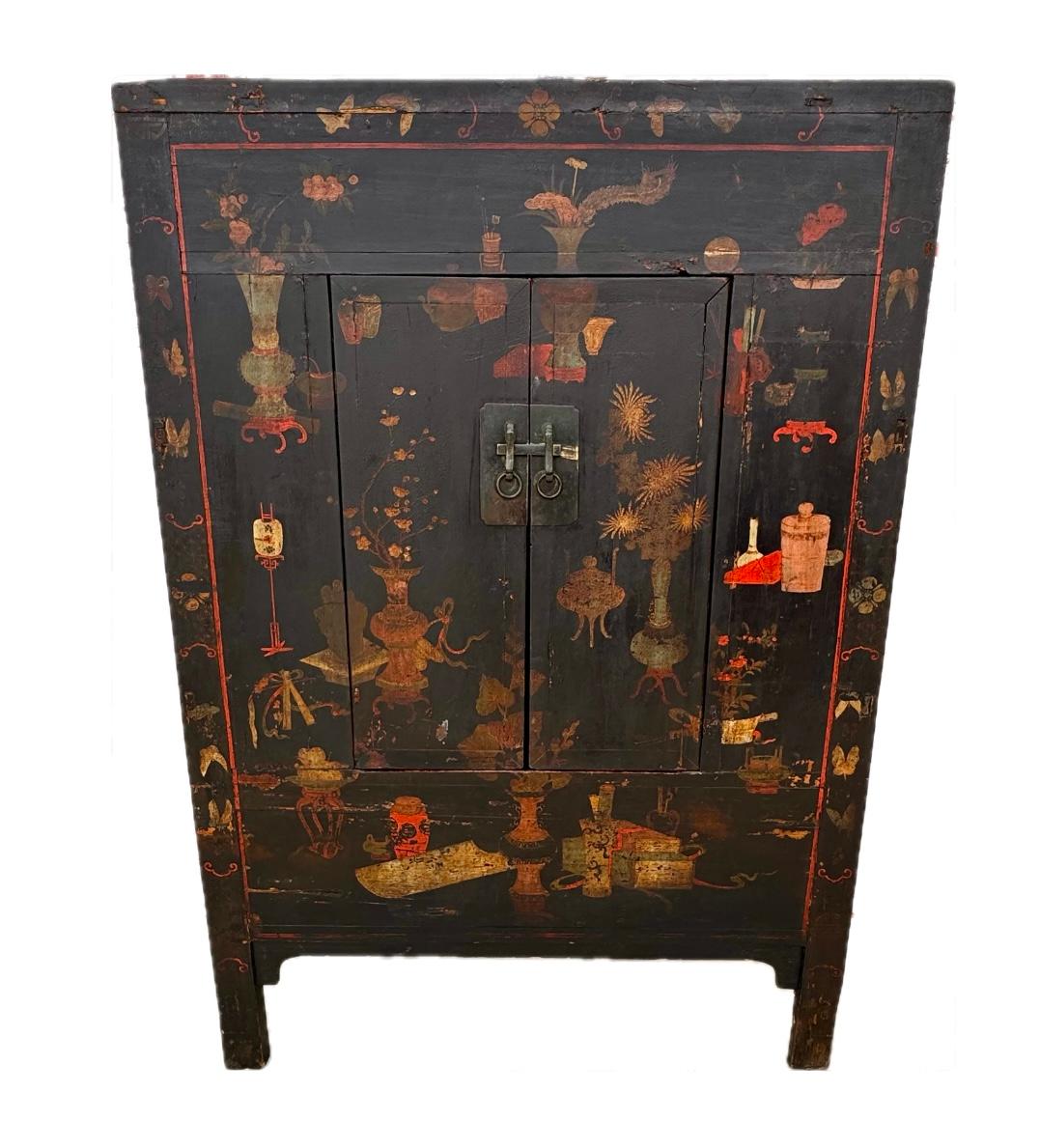 Armario Chino Qing Chinoiserie Lacado en venta 4