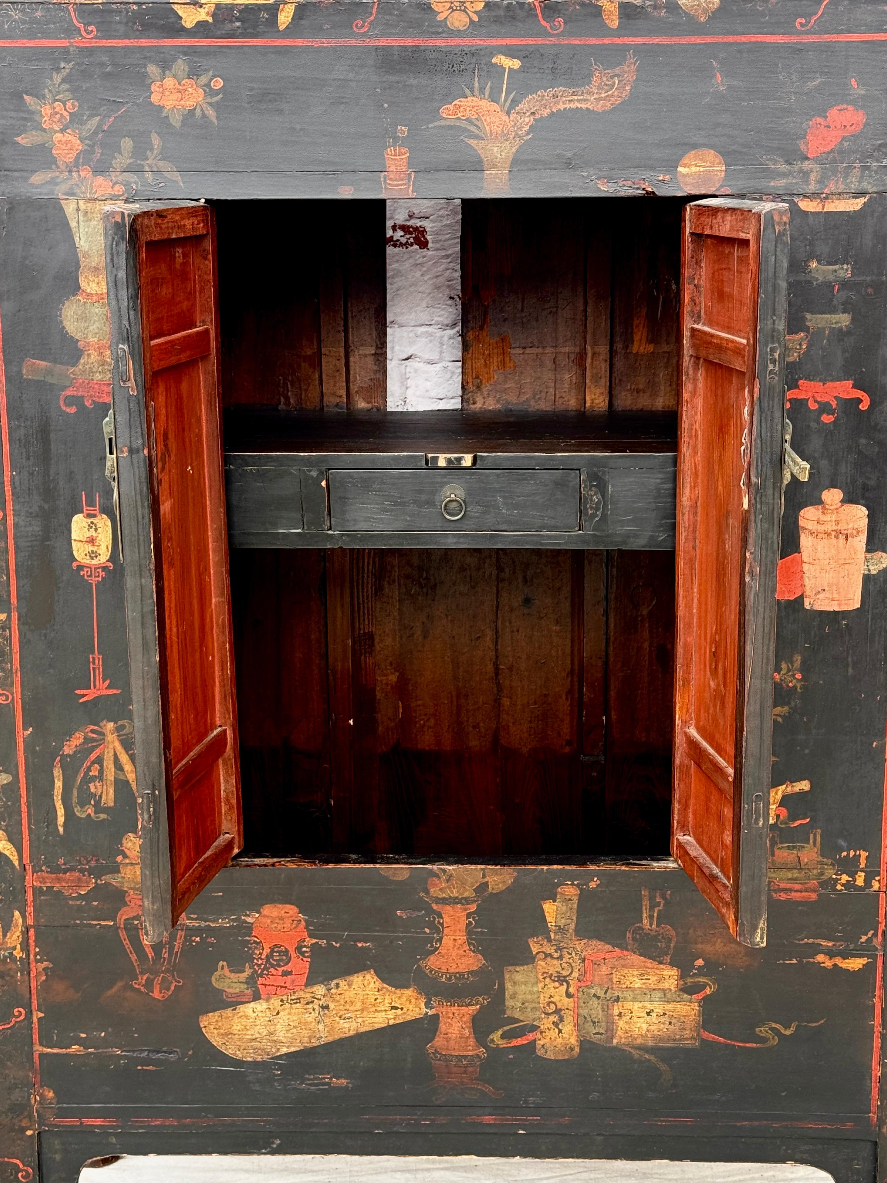 Armario Chino Qing Chinoiserie Lacado en venta 2