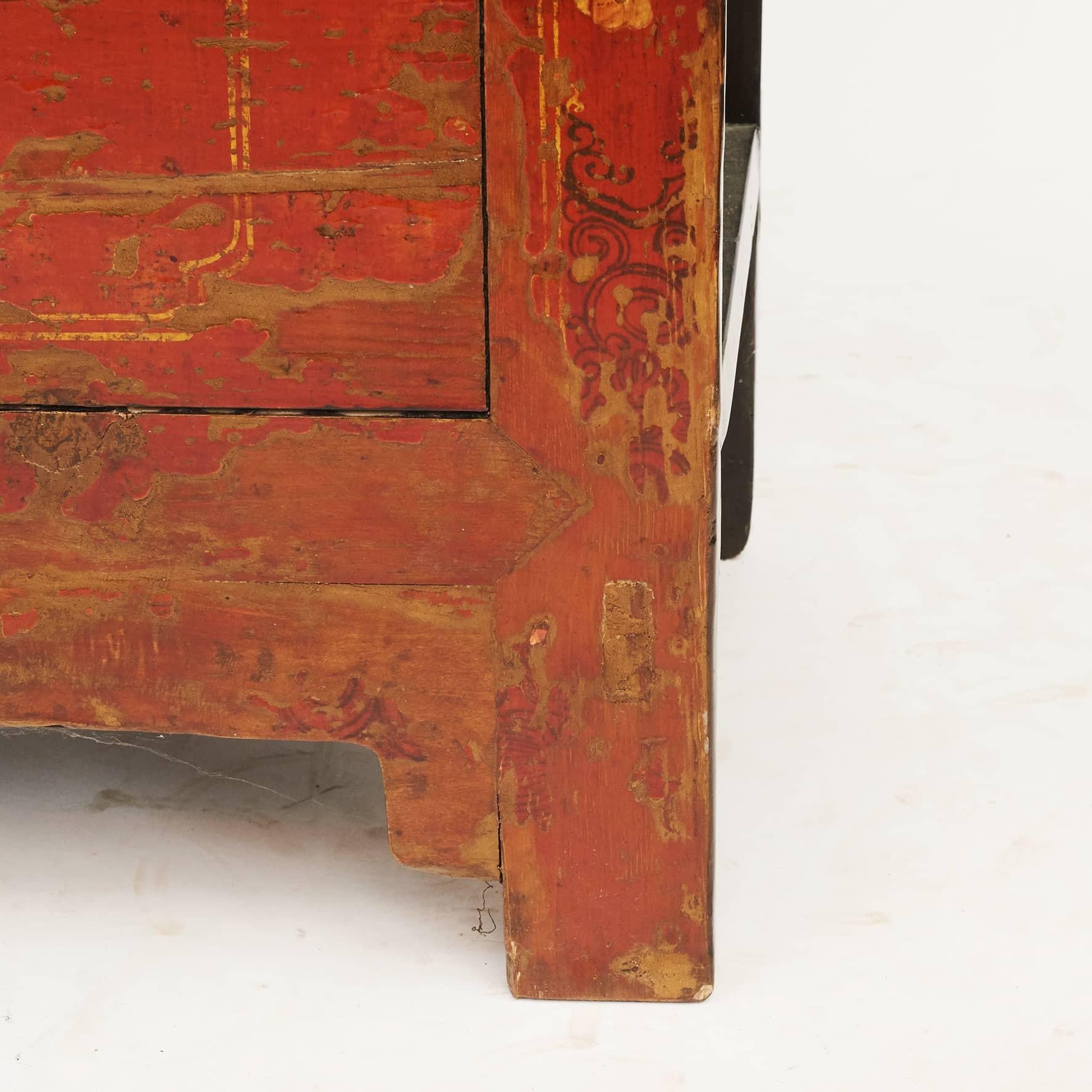 Cabinet de la dynastie chinoise Qing avec décor original en vente 3