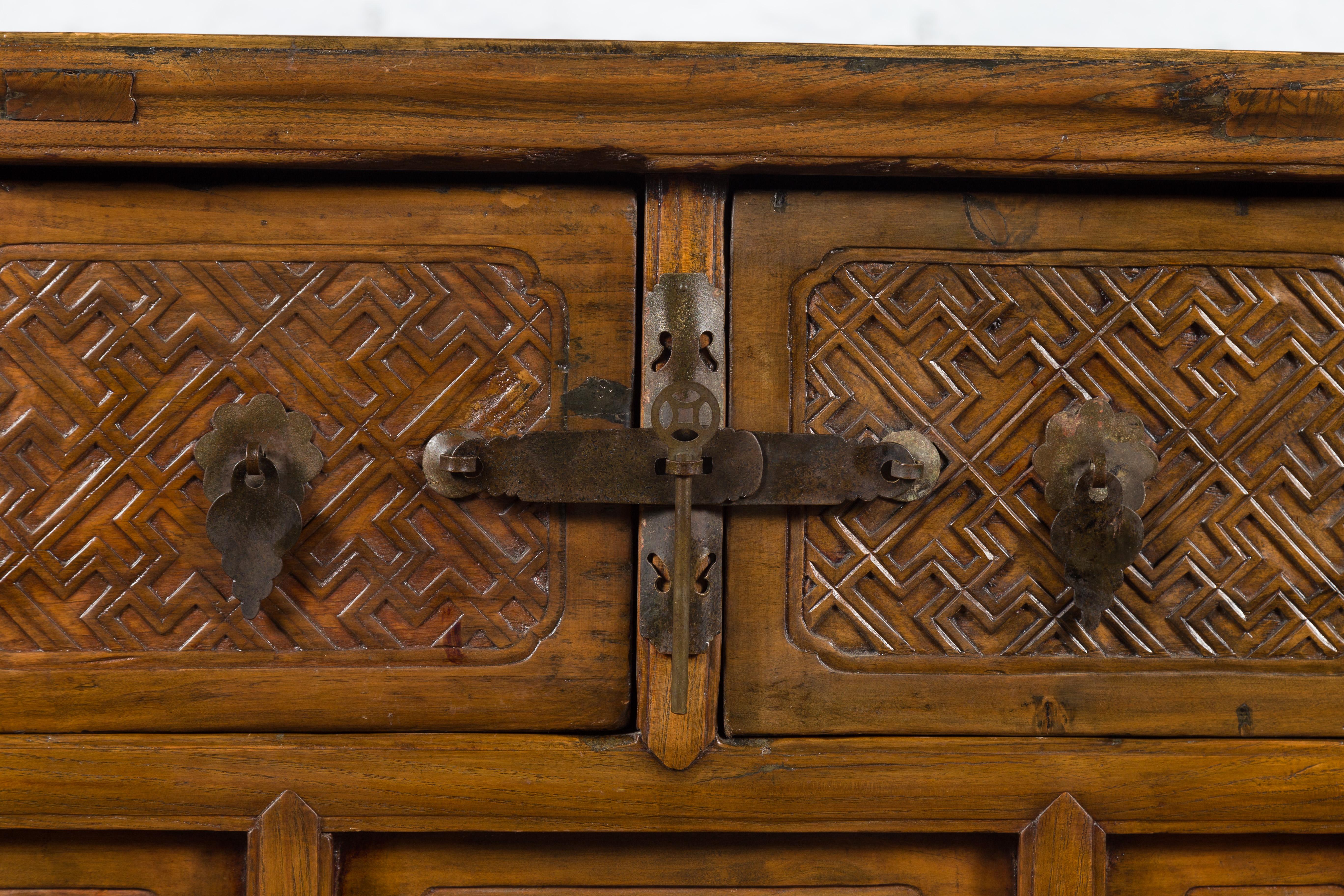 Chinese Qing Dynasty 19th Century Altar Coffer with Carved Geometric Motifs For Sale 10