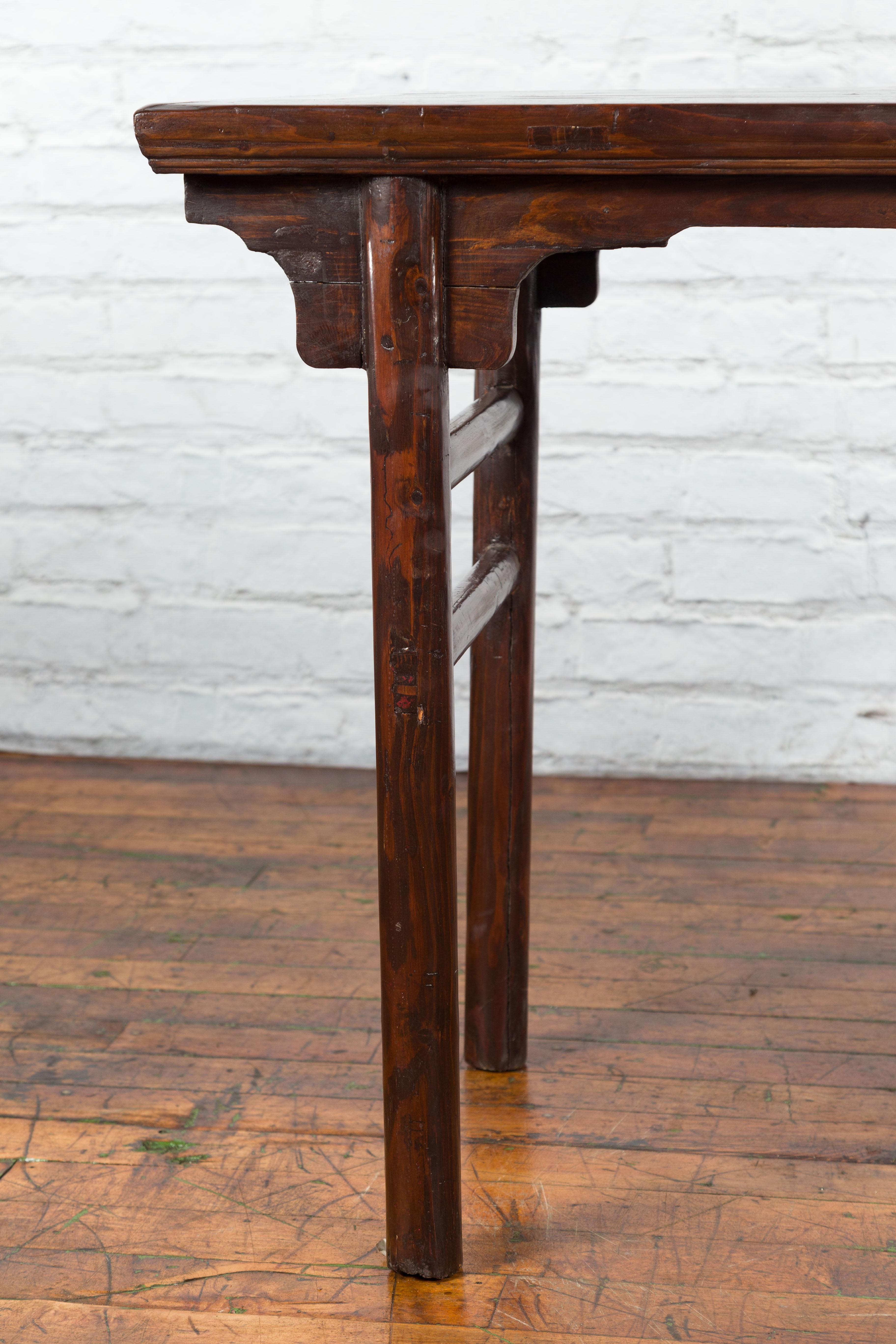 Chinese Qing Dynasty 19th Century Altar Console Table with Carved Spandrels 2