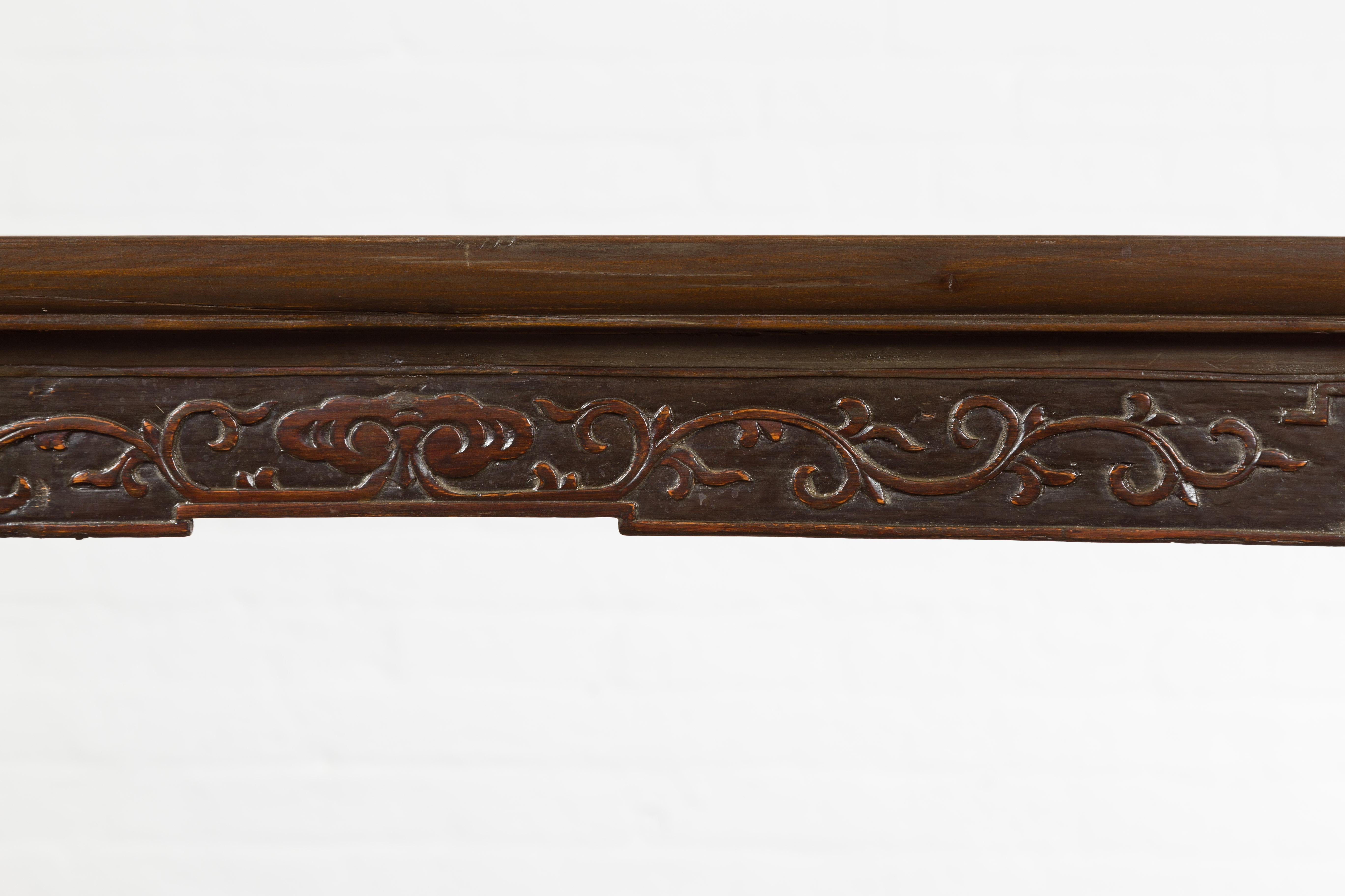 Chinese Qing Dynasty 19th Century Altar Console Table with Foliage-Carved Apron 6