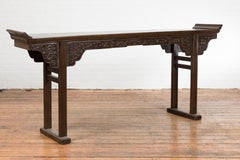 Chinese Qing Dynasty 19th Century Altar Console Table with Foliage-Carved Apron