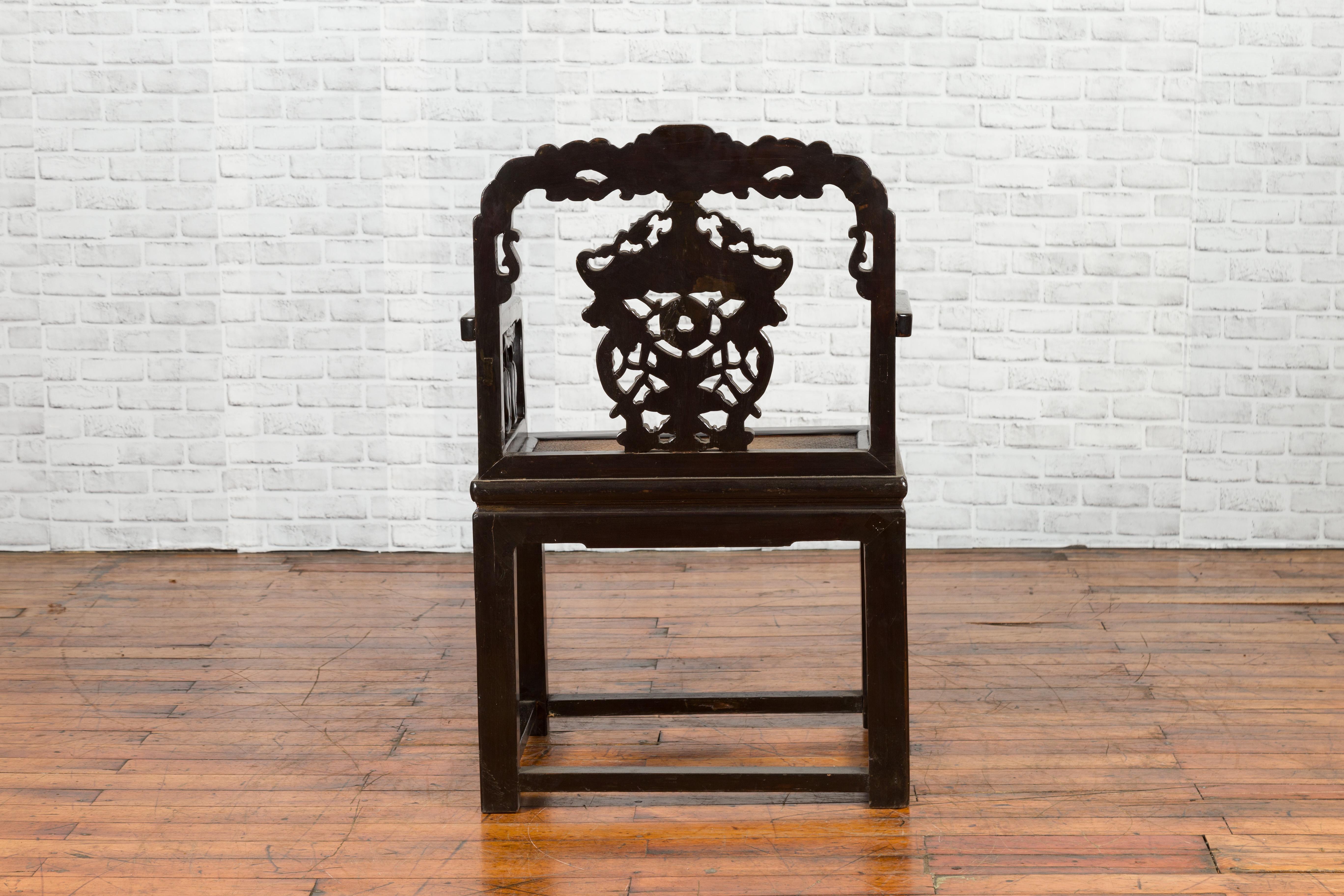 Chinese Qing Dynasty 19th Century Black Lacquered Hand Carved Chair with Rattan 9