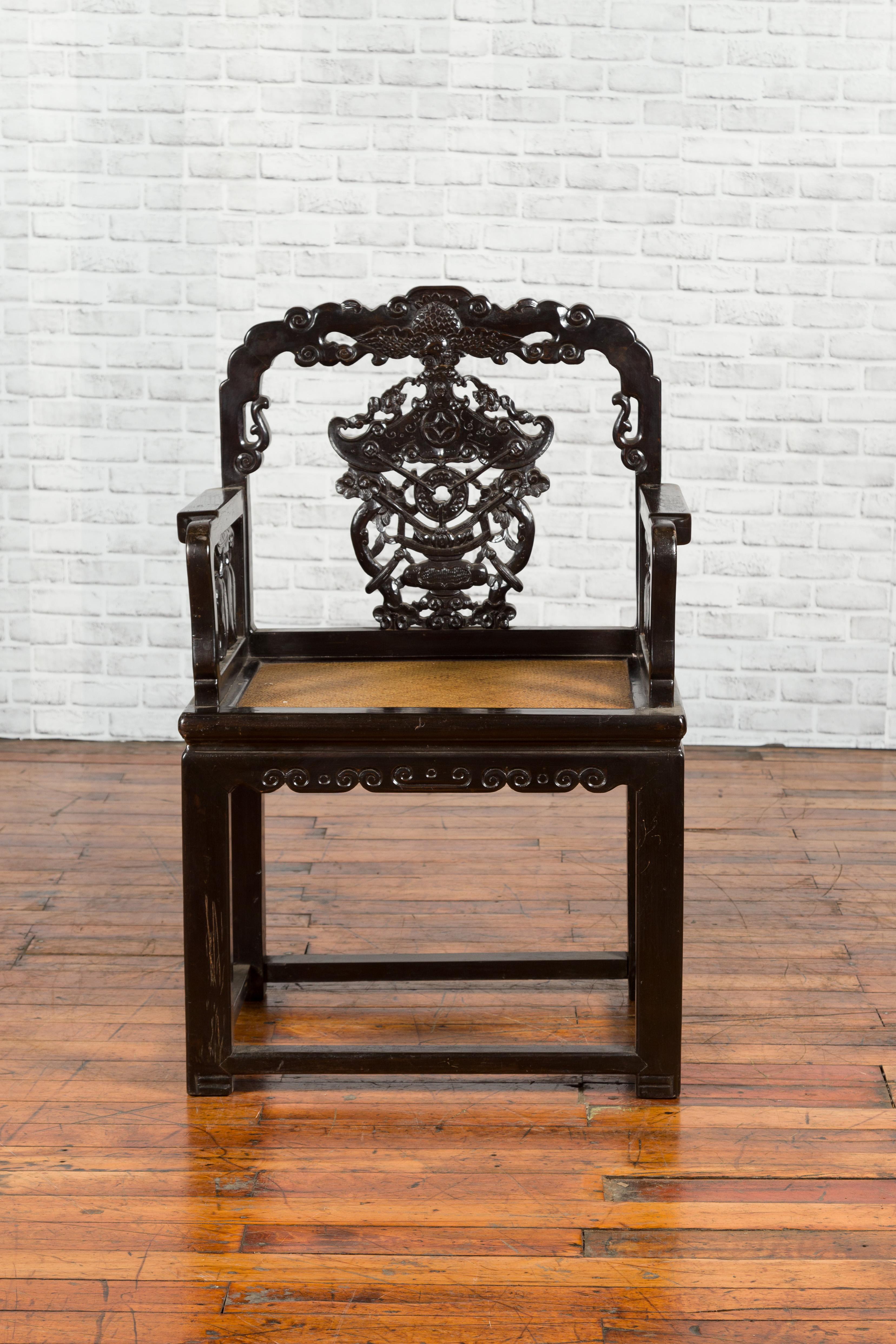 Chinese Qing Dynasty 19th Century Black Lacquered Hand Carved Chair with Rattan 5