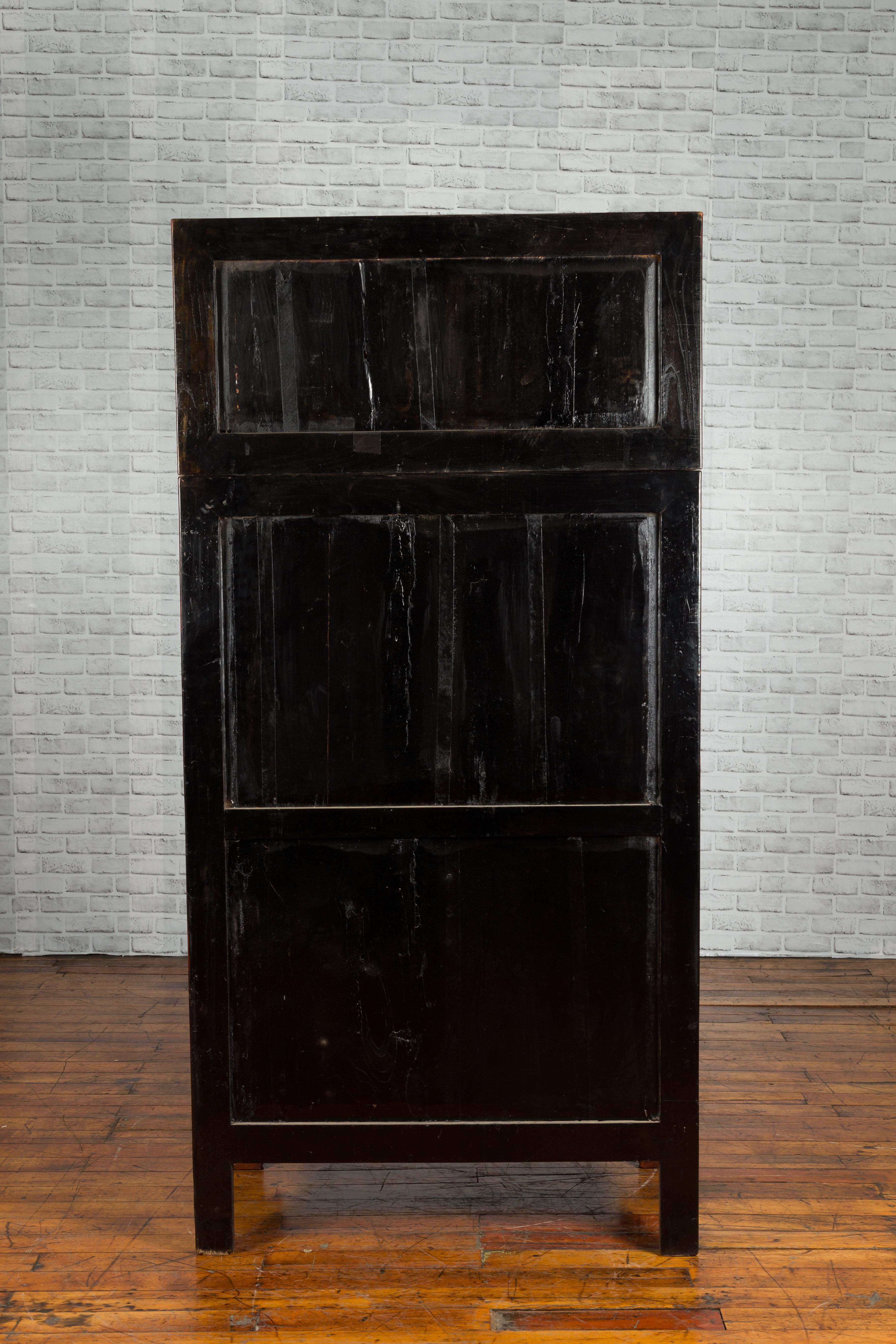 Chinese Qing Dynasty 19th Century Brown Lacquer Cabinet with Brass Hardware For Sale 7