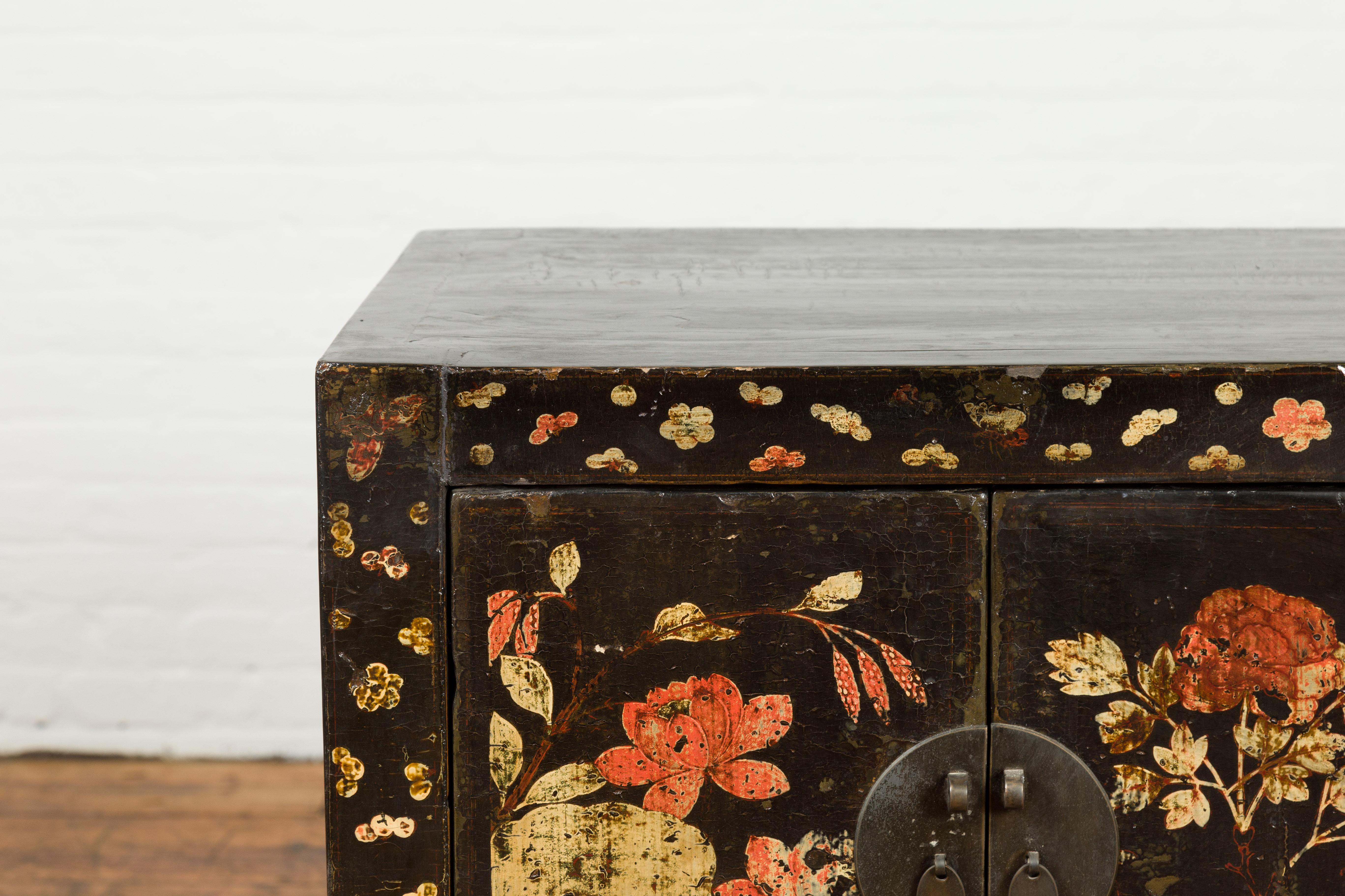 Chinese Qing Dynasty 19th Century Brown Lacquer Side Cabinet with Original Décor 1
