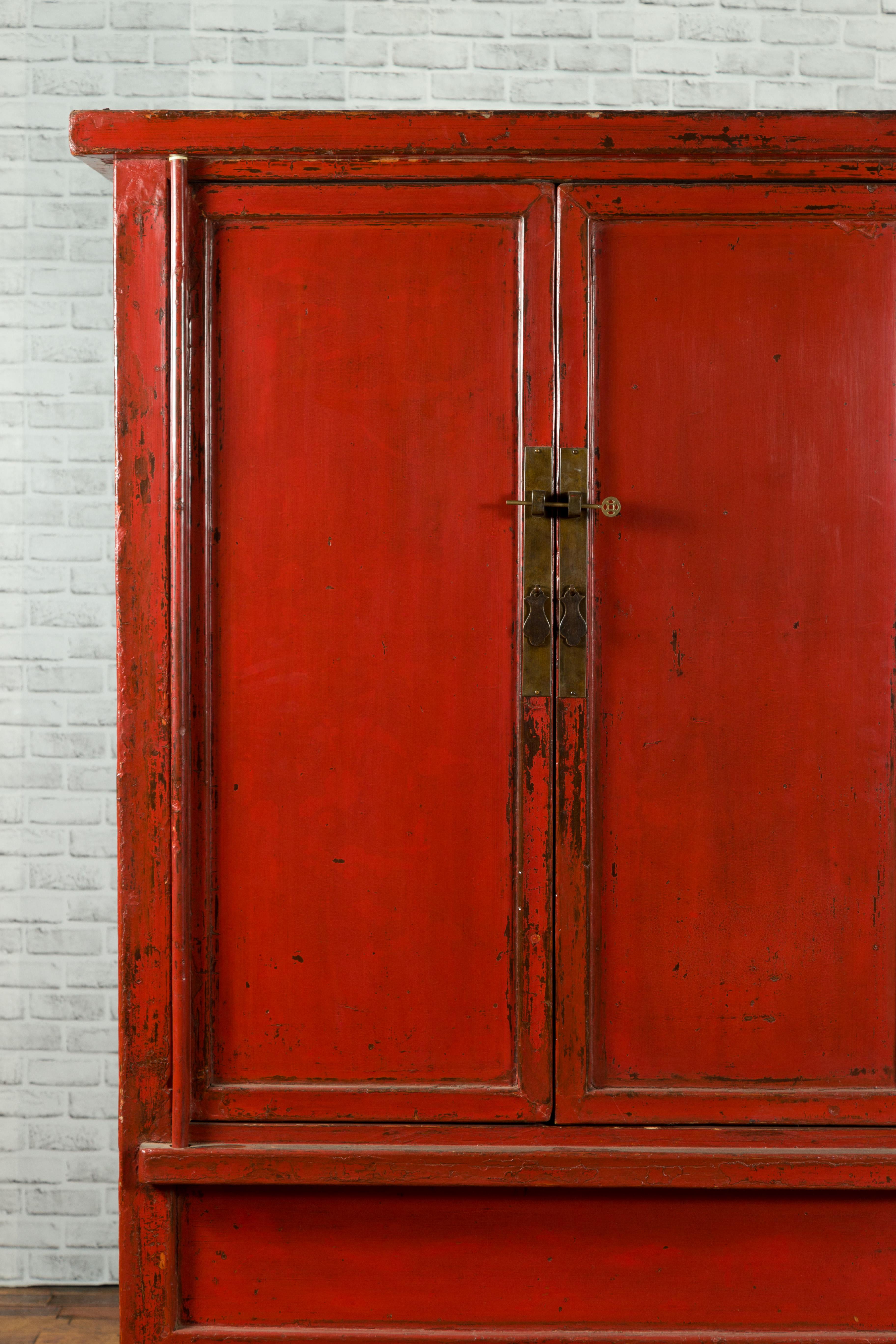 Chinese Qing Dynasty 19th Century Cabinet from Shanxi with Original Red Lacquer 1