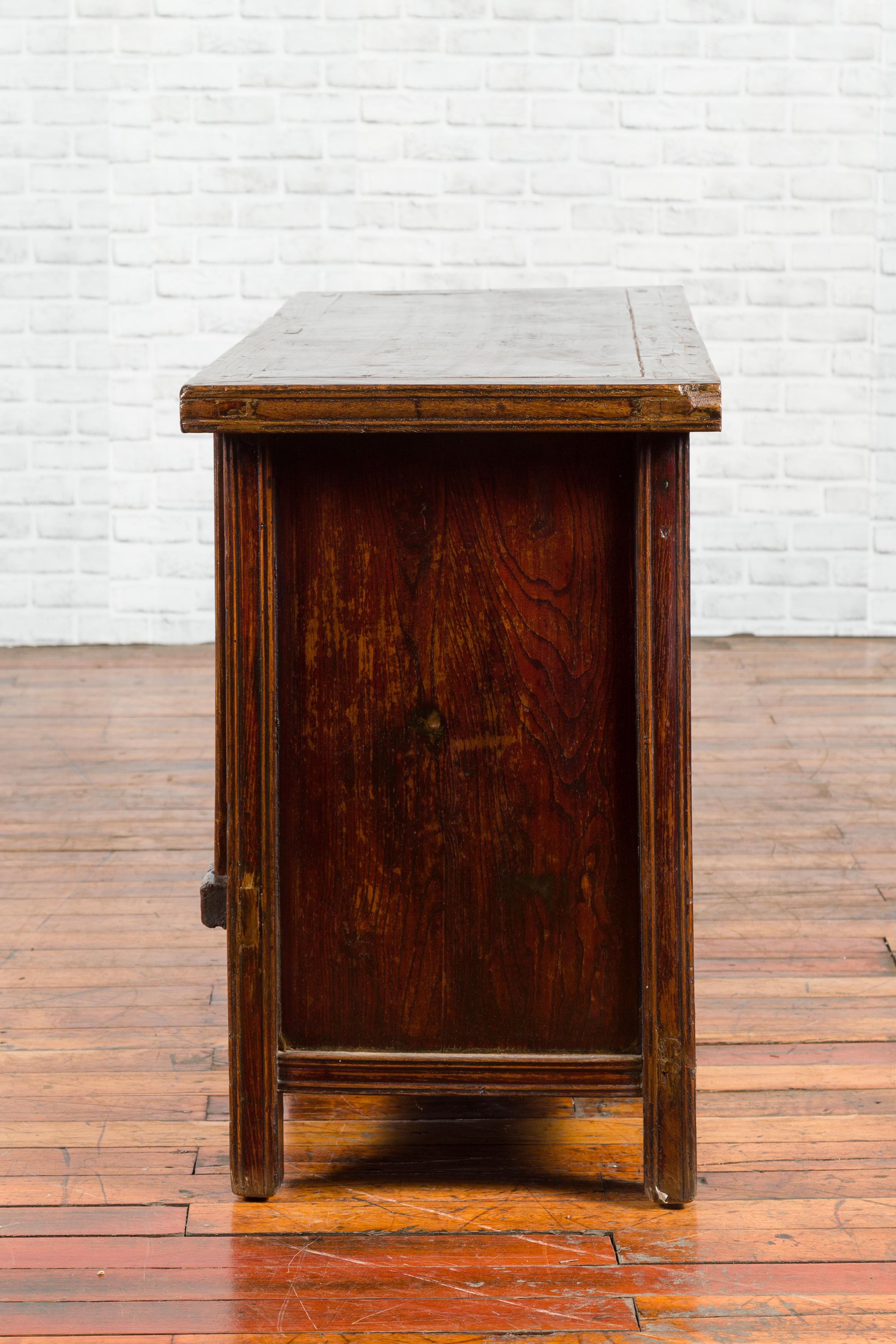 Chinese Qing Dynasty 19th Century Cabinet with Brown Lacquer and Double Doors For Sale 9