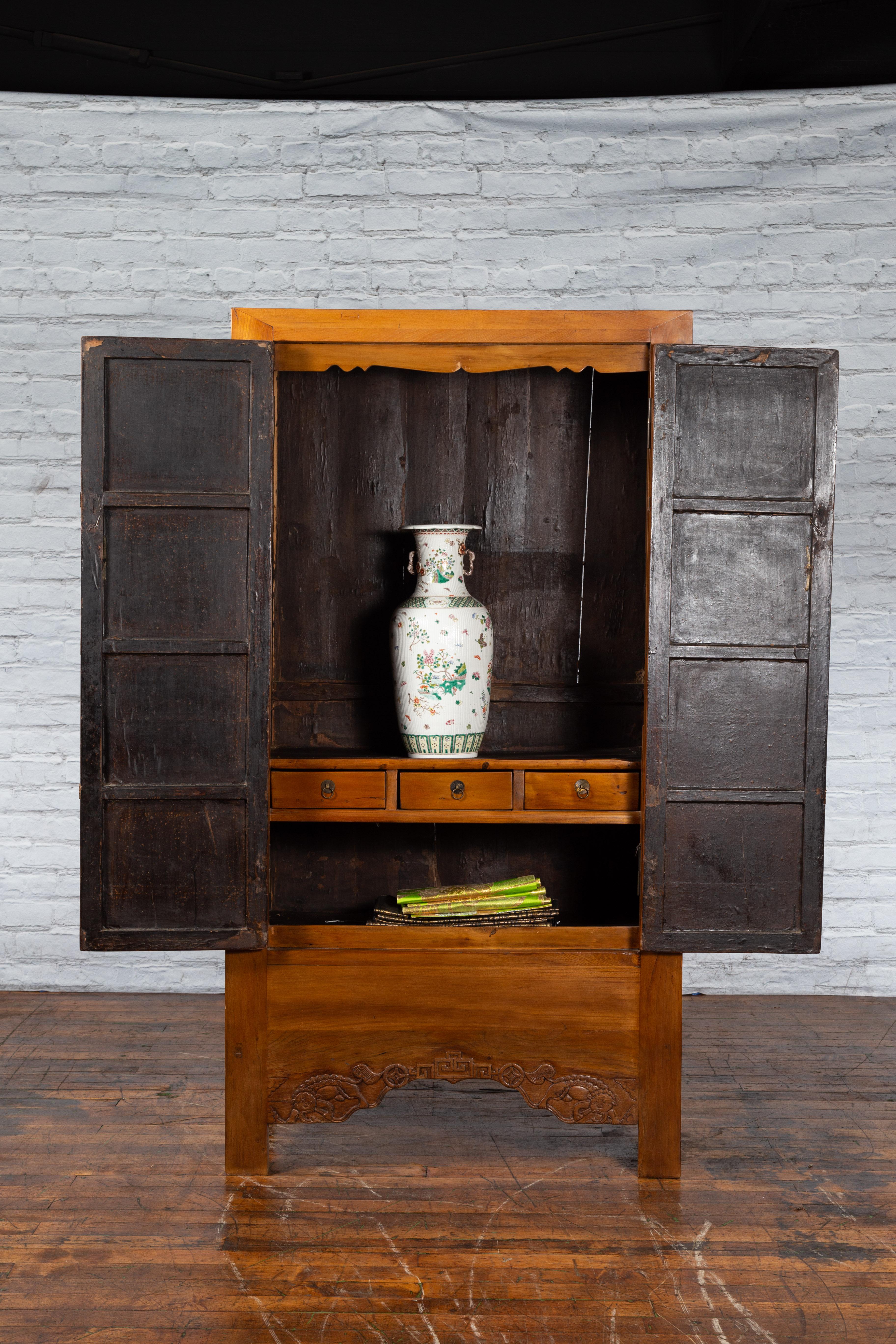 Chinese Qing Dynasty 19th Century Cabinet with Carved Apron and Bronze Hardware For Sale 1