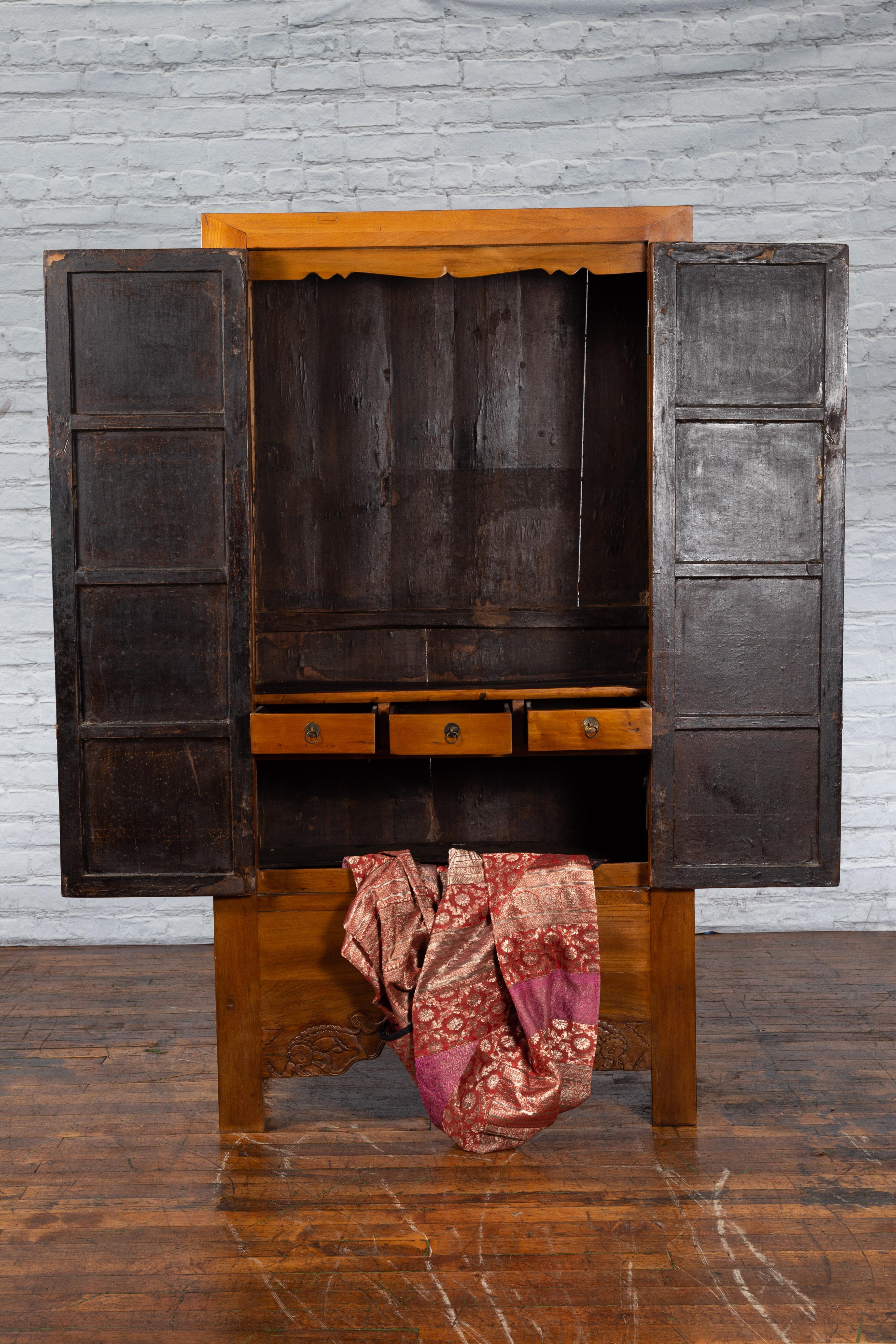 Chinese Qing Dynasty 19th Century Cabinet with Carved Apron and Bronze Hardware For Sale 2