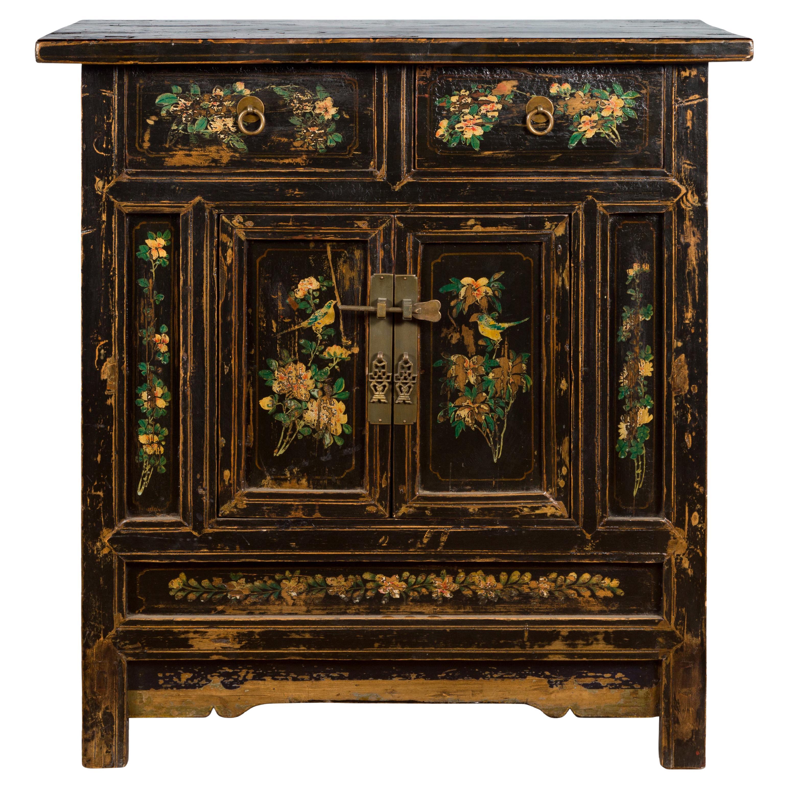 Chinese Qing Dynasty 19th Century Cabinet with Hand-Painted Floral Décor