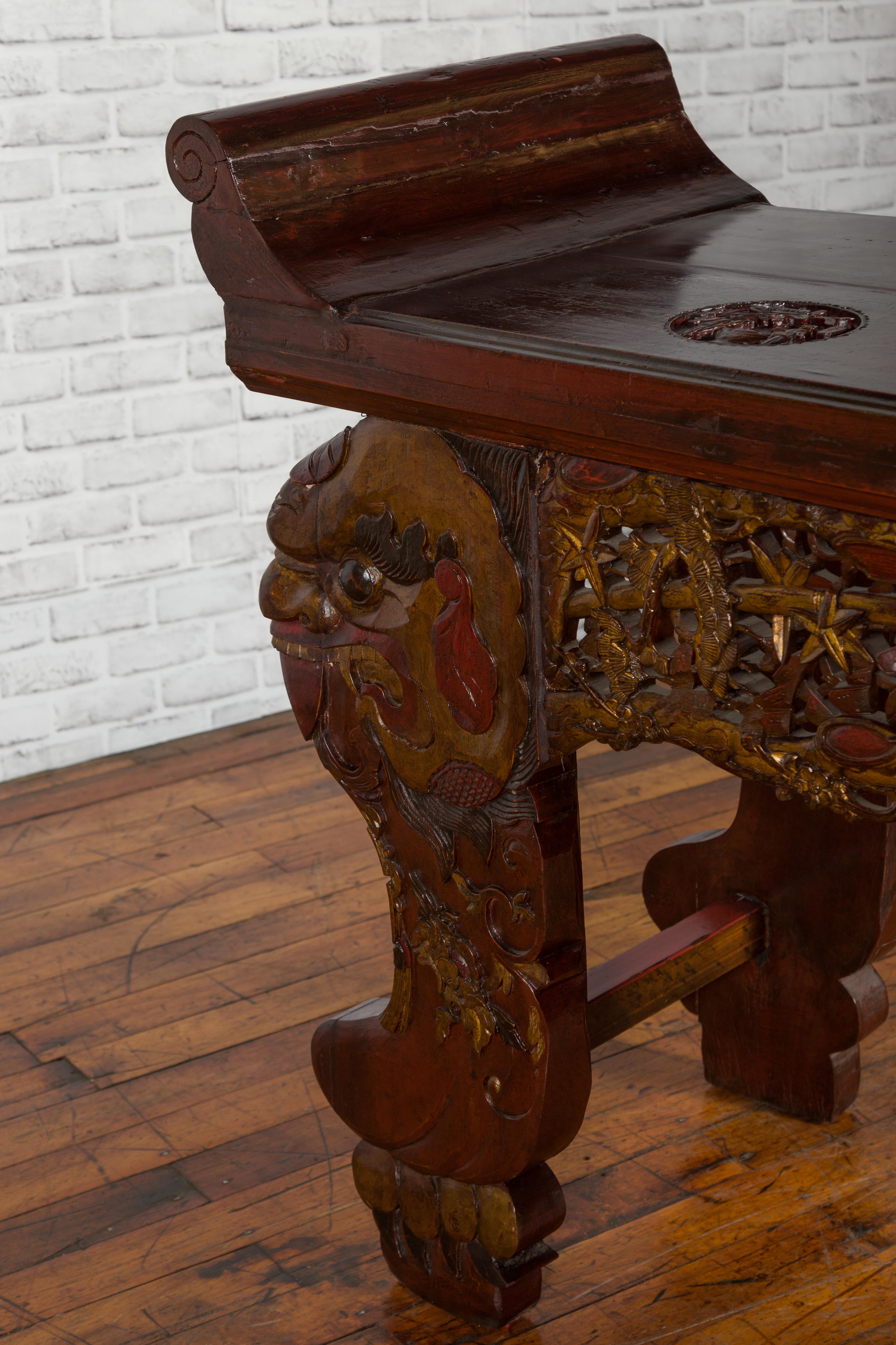Chinese Qing Dynasty 19th Century Carved Console Table with Mythical Animals For Sale 14